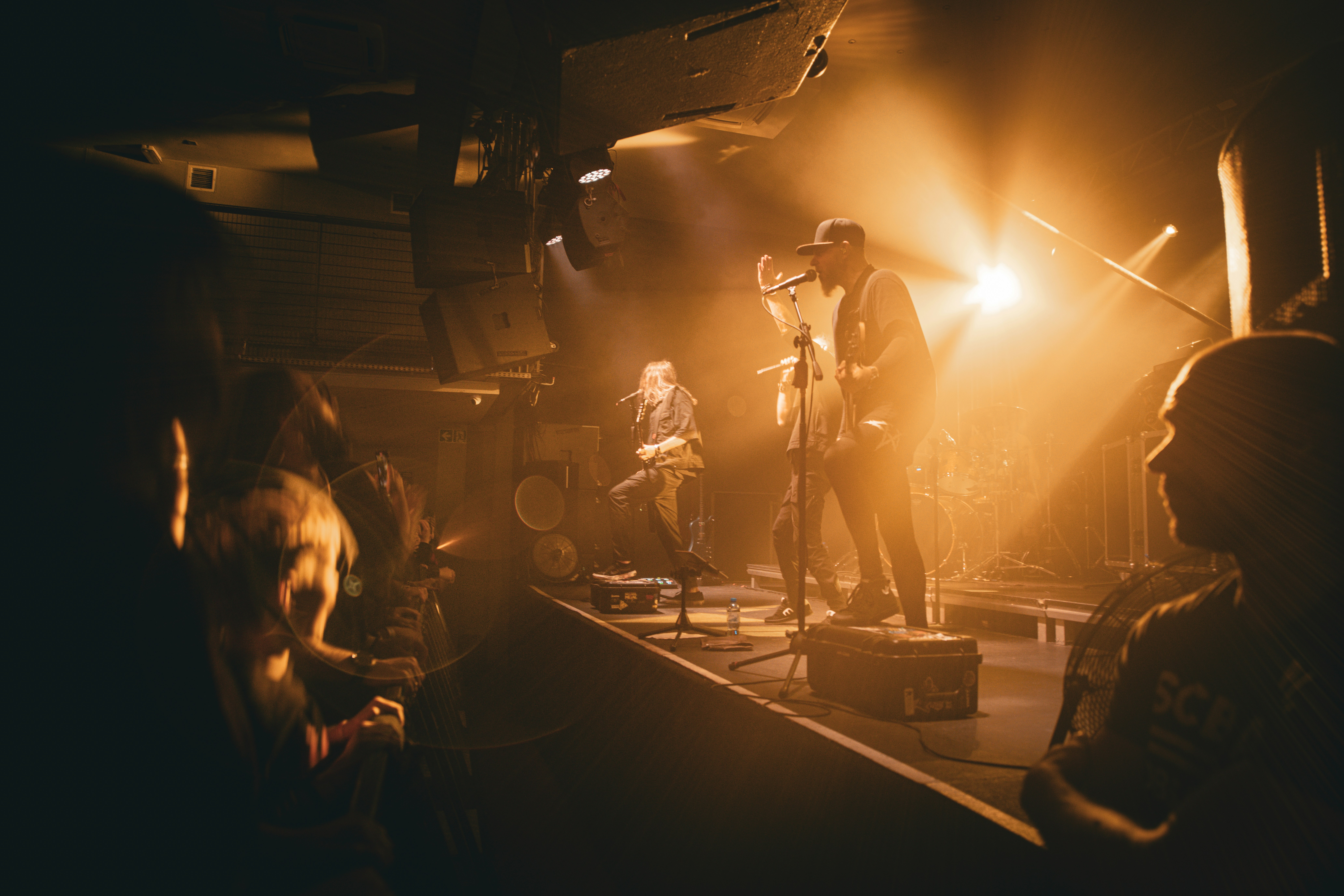 Live performance scene