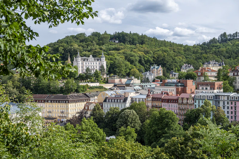 Best Rooftop Cafes in Karlovy Vary With Views Worth the Climb