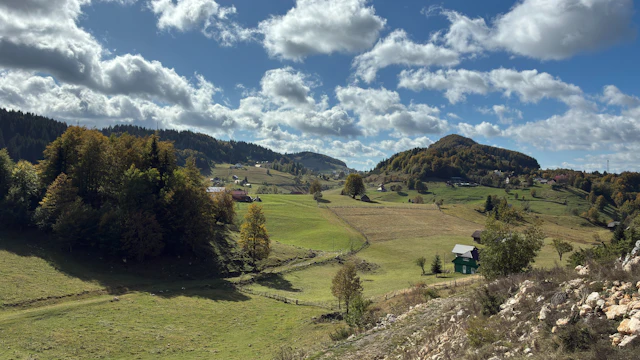 Cazare în Cheile Grădiștei
