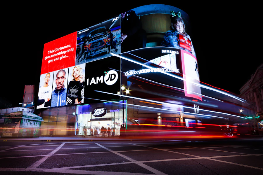 Digital screens in the city