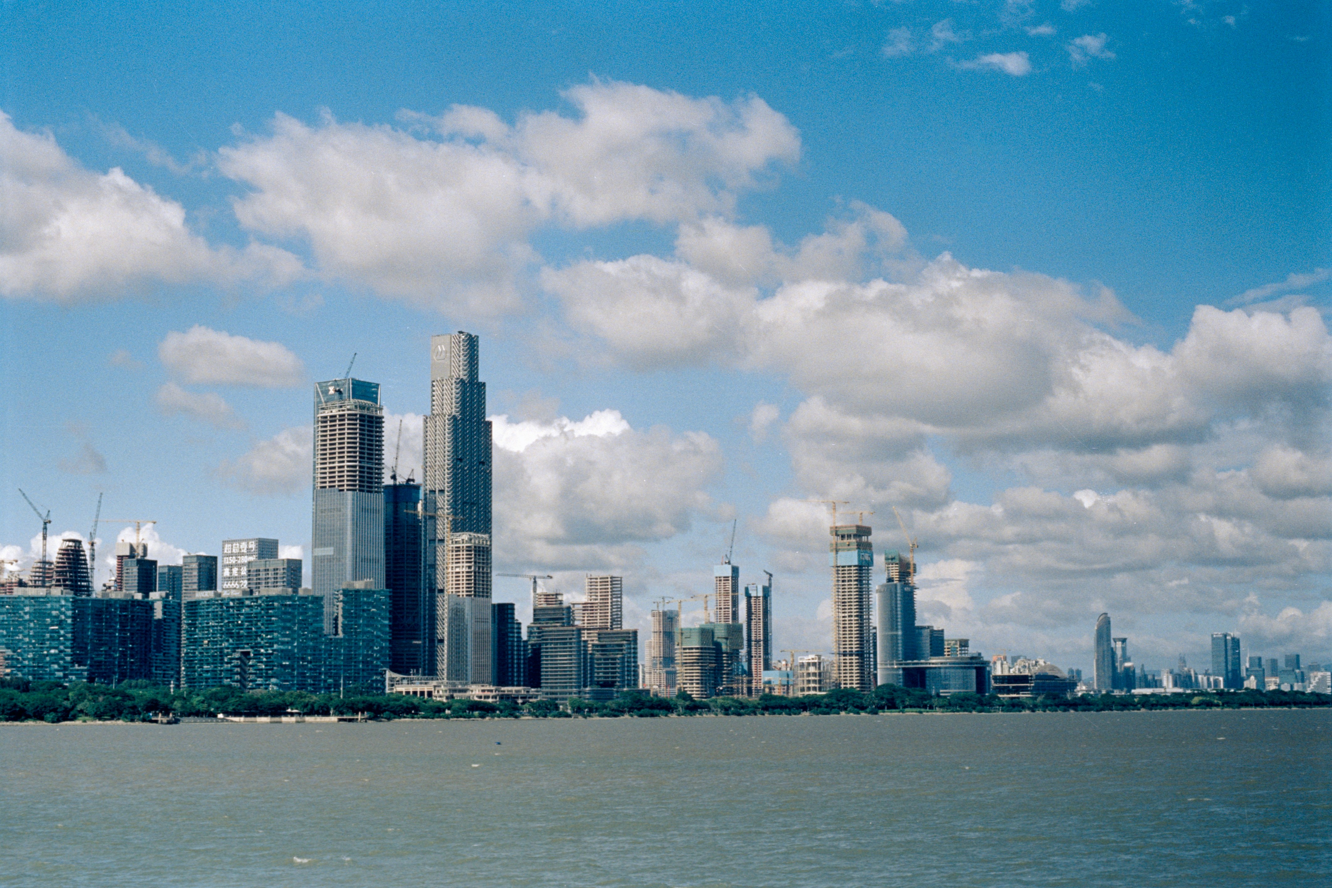 Photo by zhenyao_photo