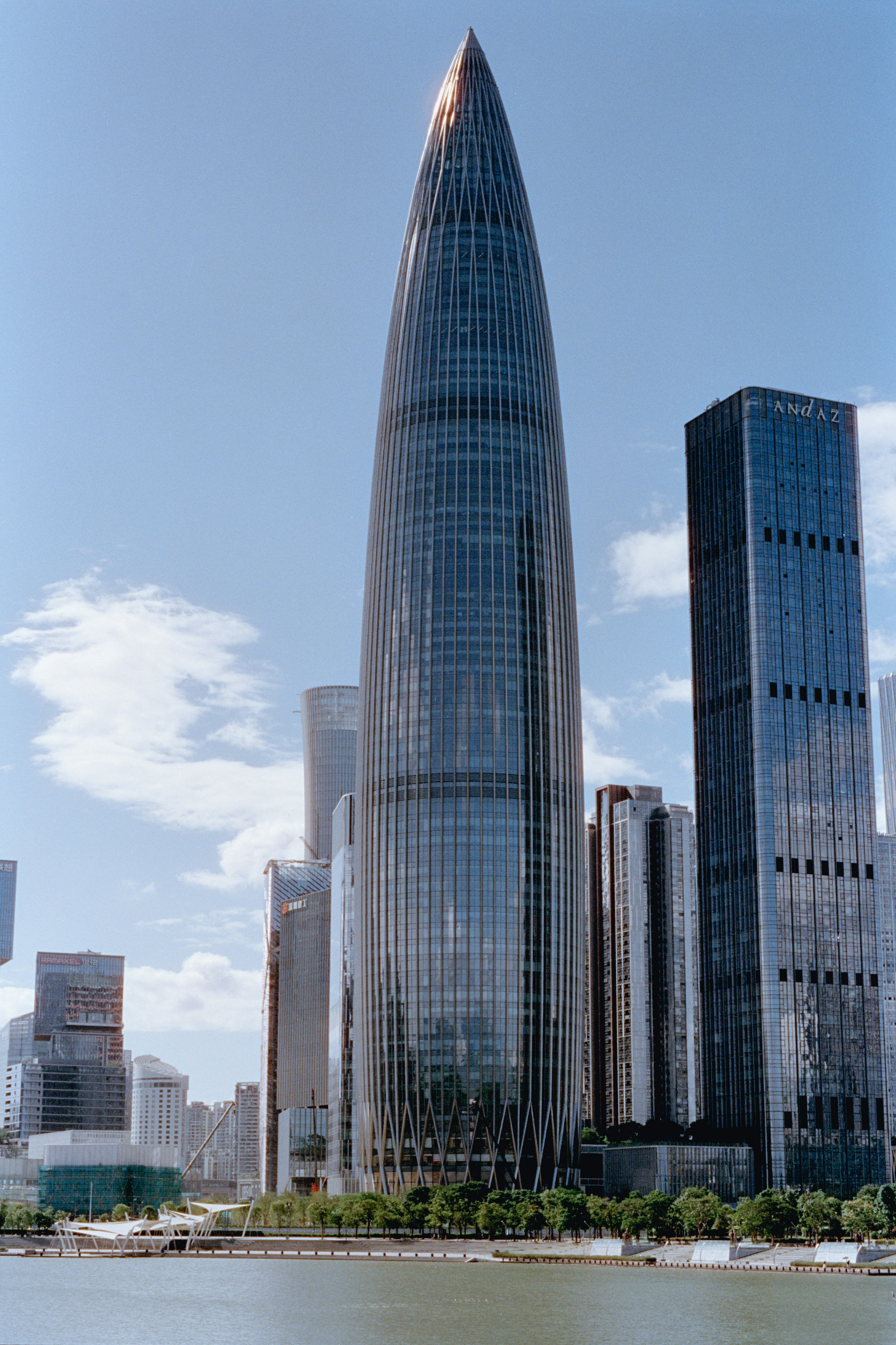 Photo by zhenyao_photo