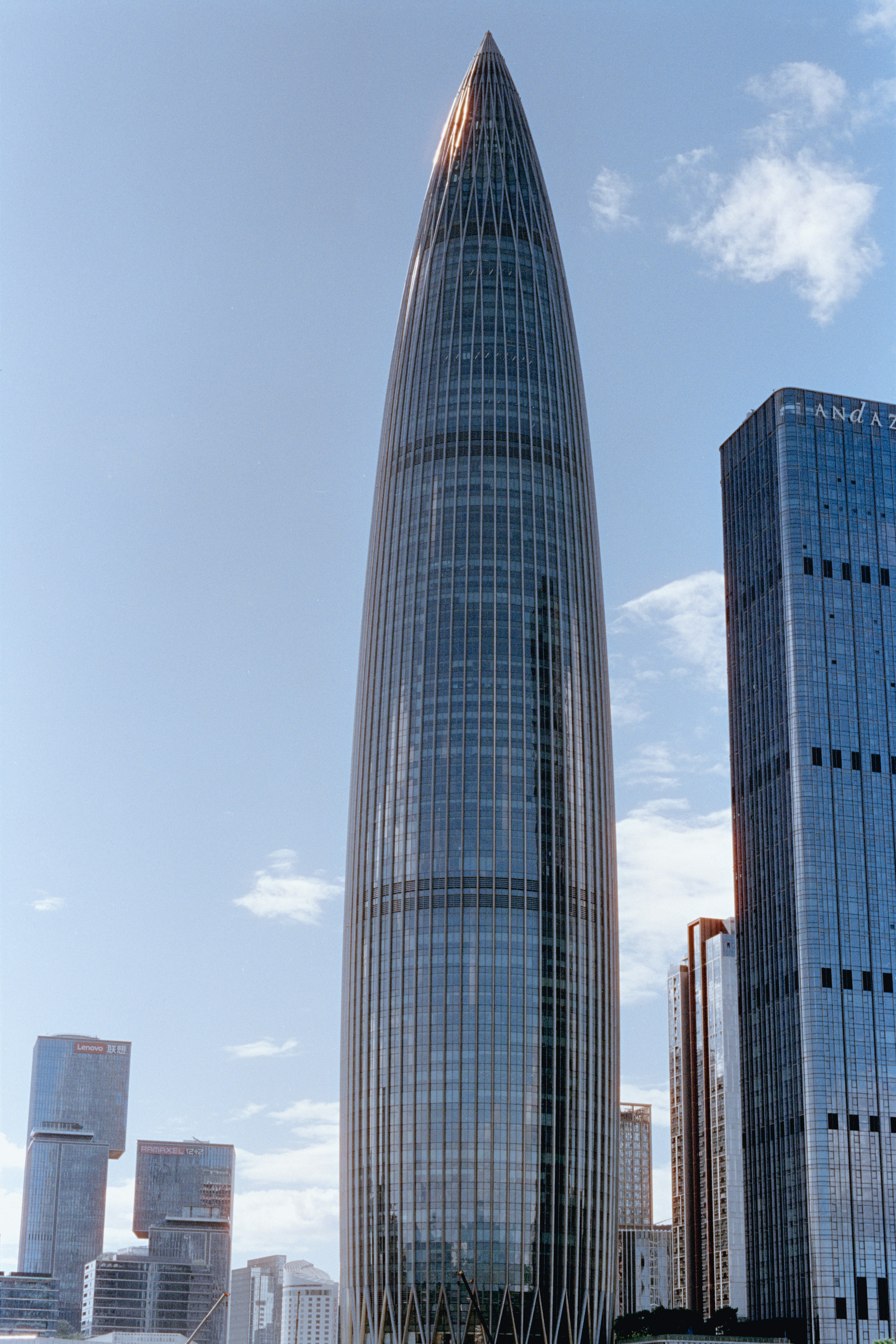 Photo by zhenyao_photo