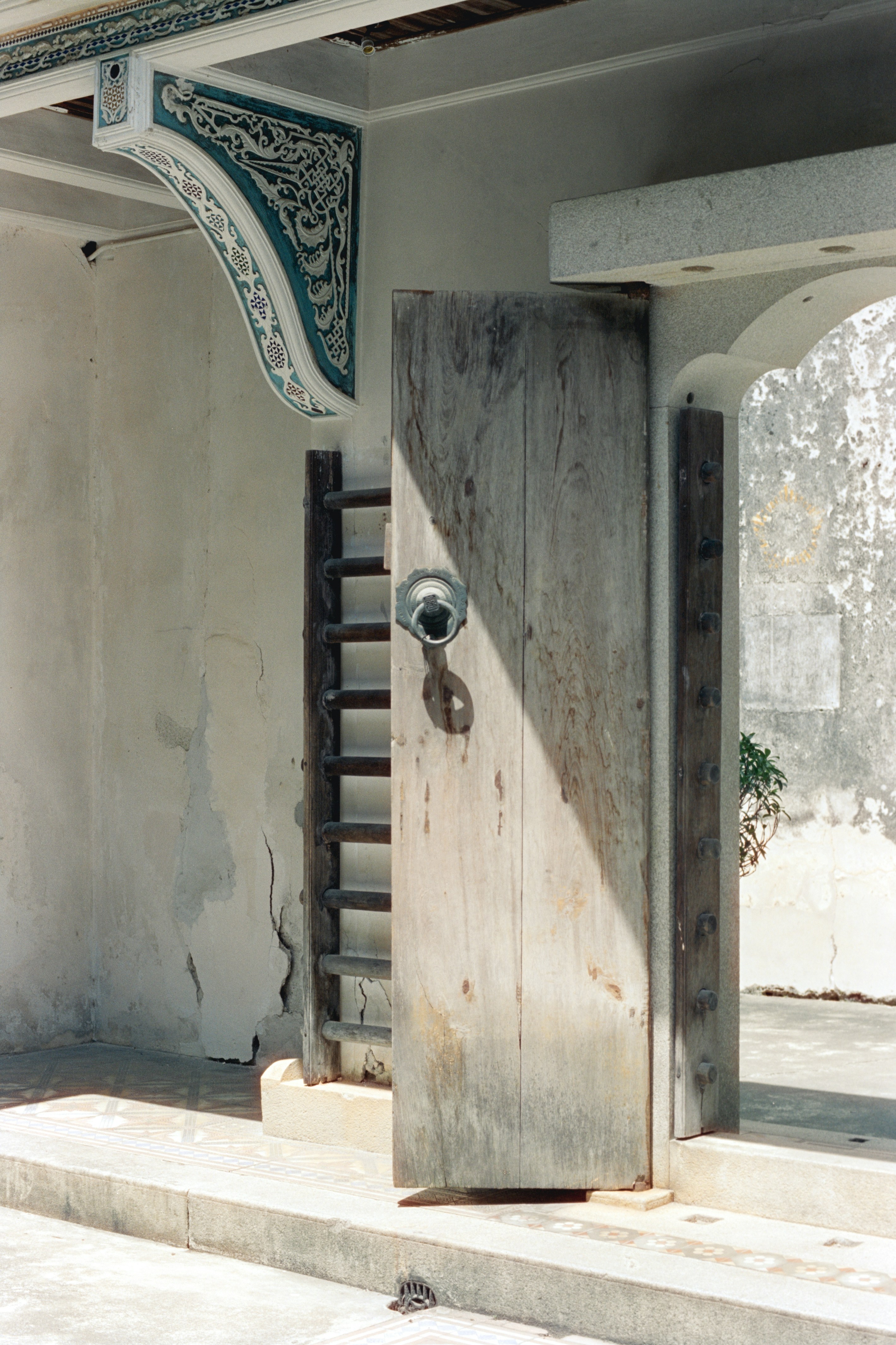 Photo by zhenyao_photo