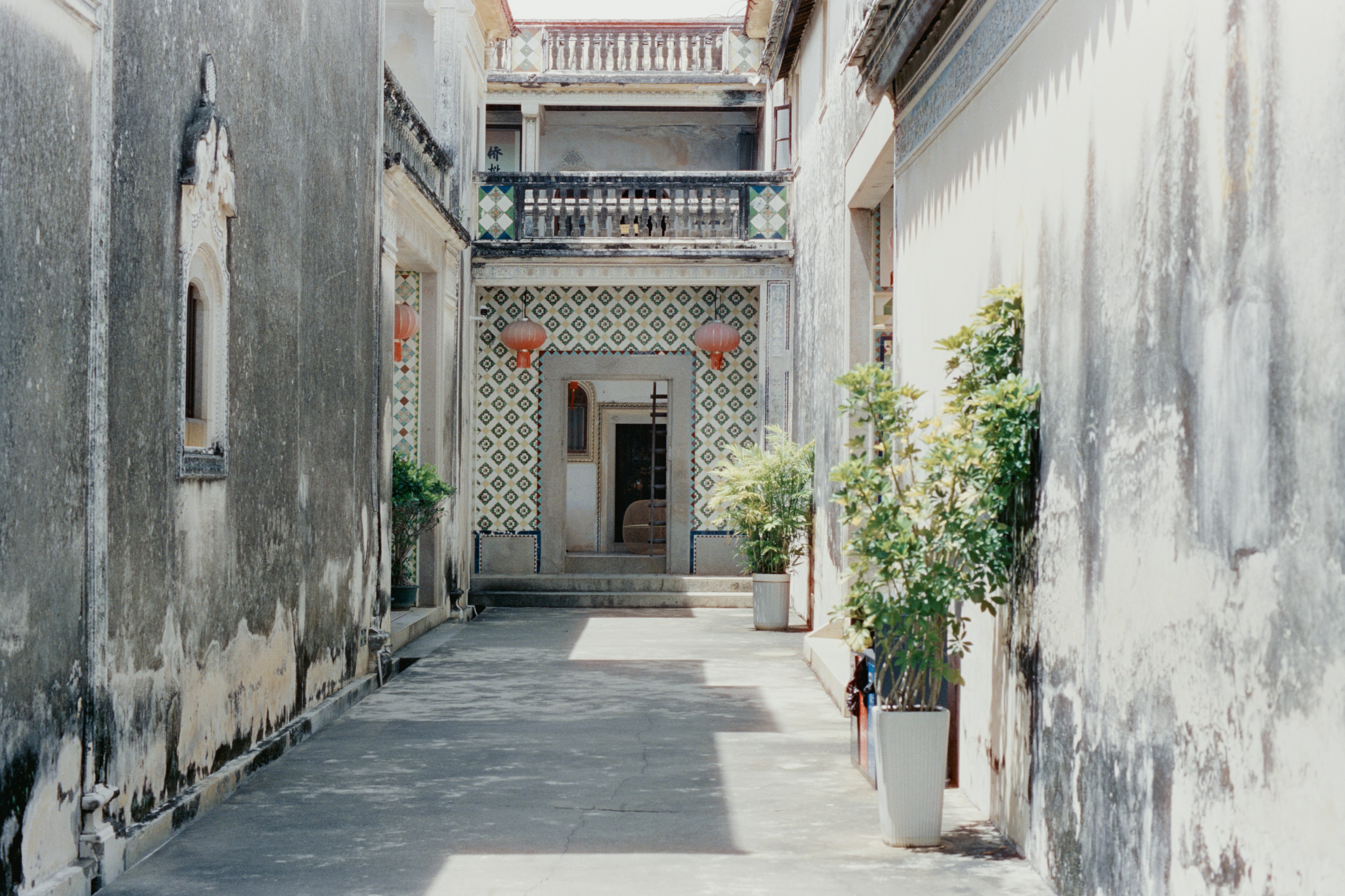 Photo by zhenyao_photo