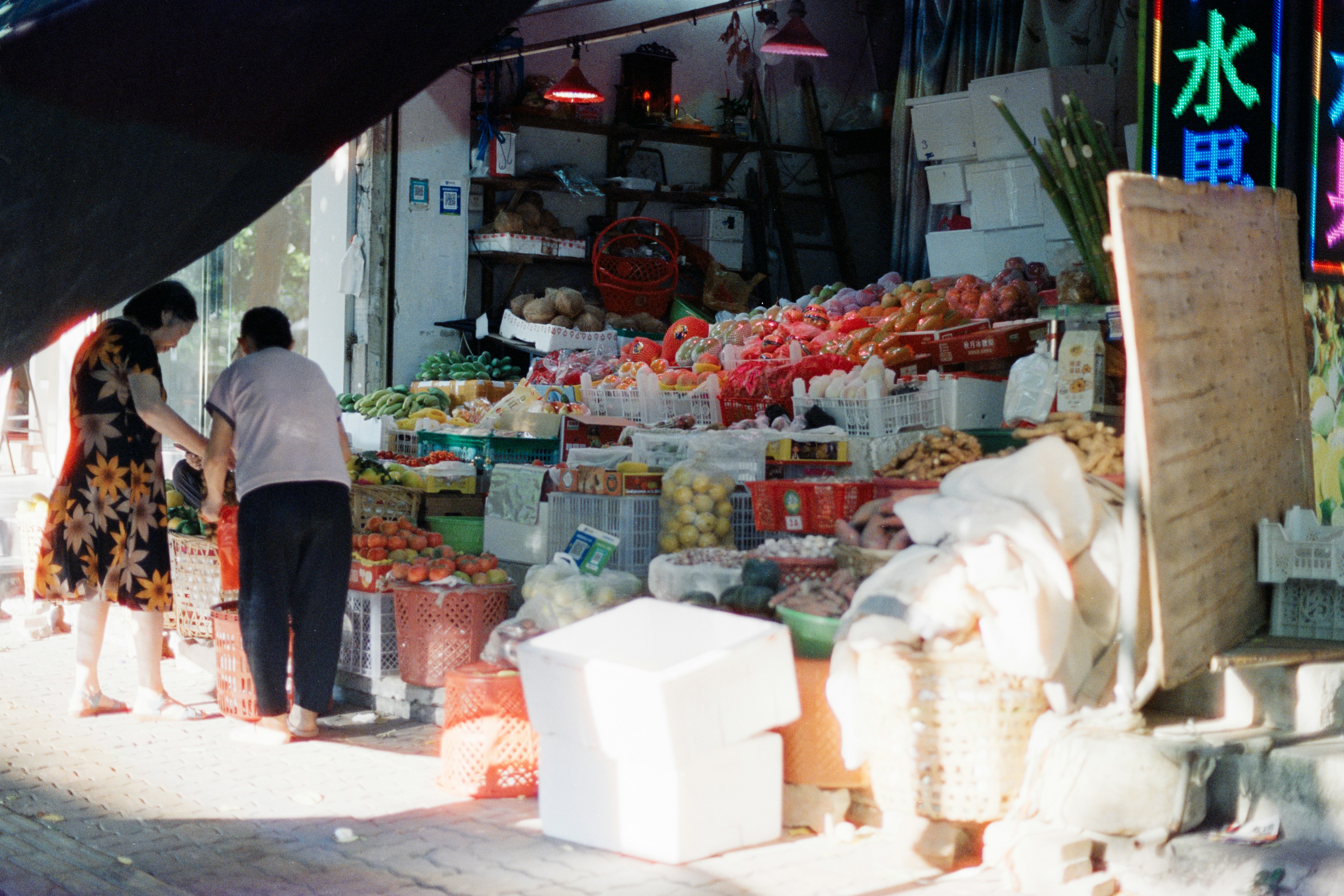 Photo by zhenyao_photo