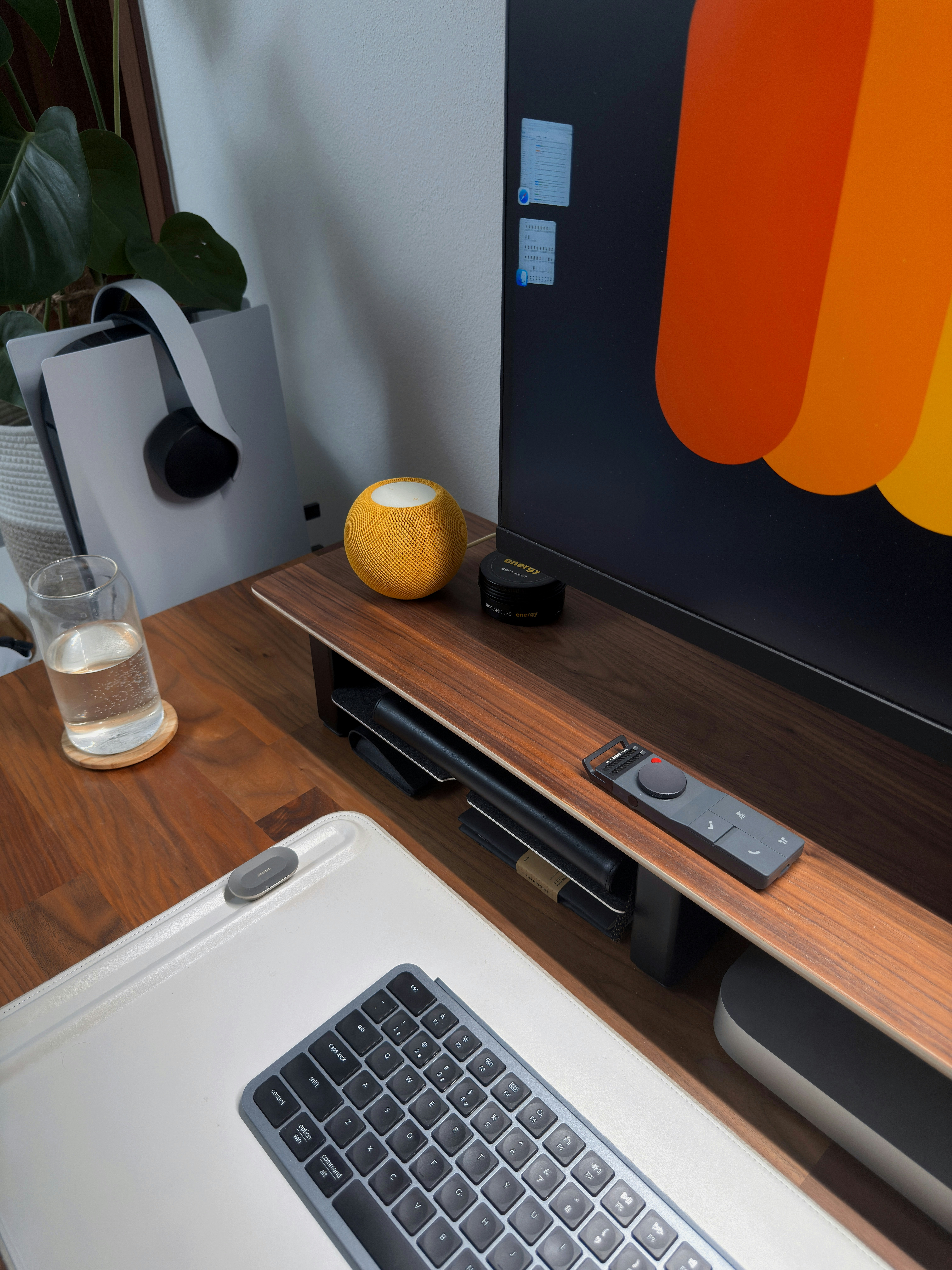 smart desk accessories