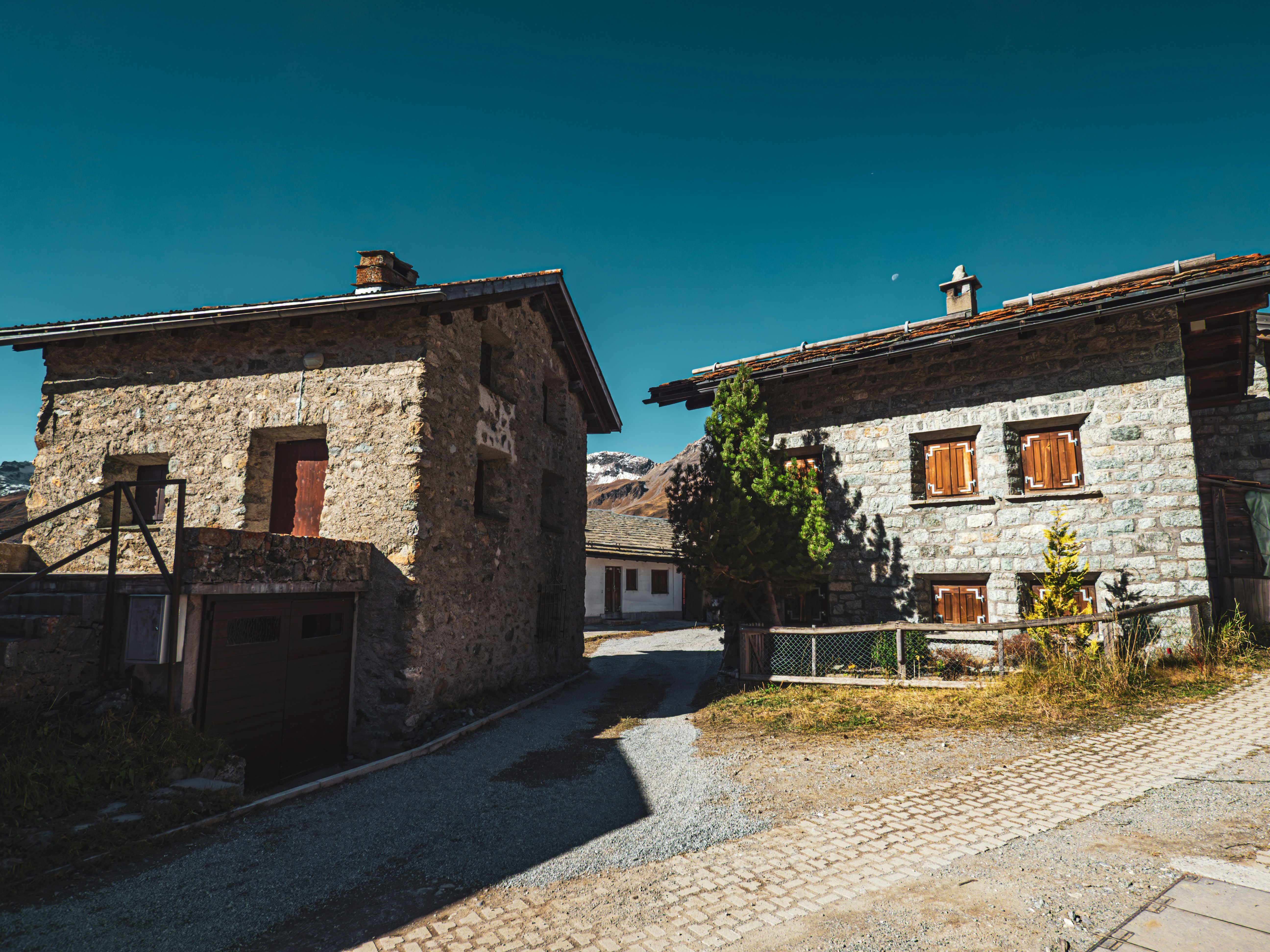 Photo by poli_graphy