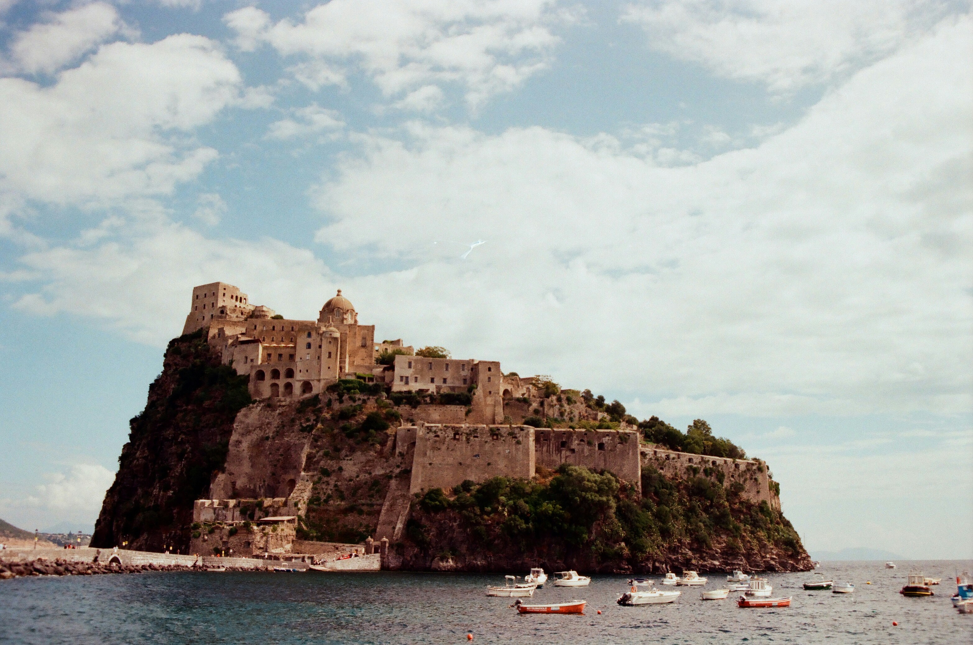 Photo by mana_nabavian