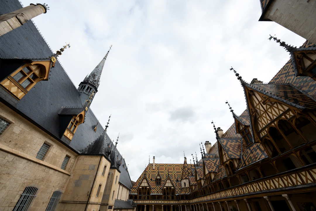 Guide slow travel Beaune 2026 : balades, budget et bonnes adresses Guide slow travel Beaune 2026 : balades, budget et bonnes adresses
