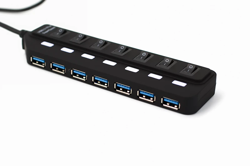 Hub USB-C ConnectAll 7 en 1