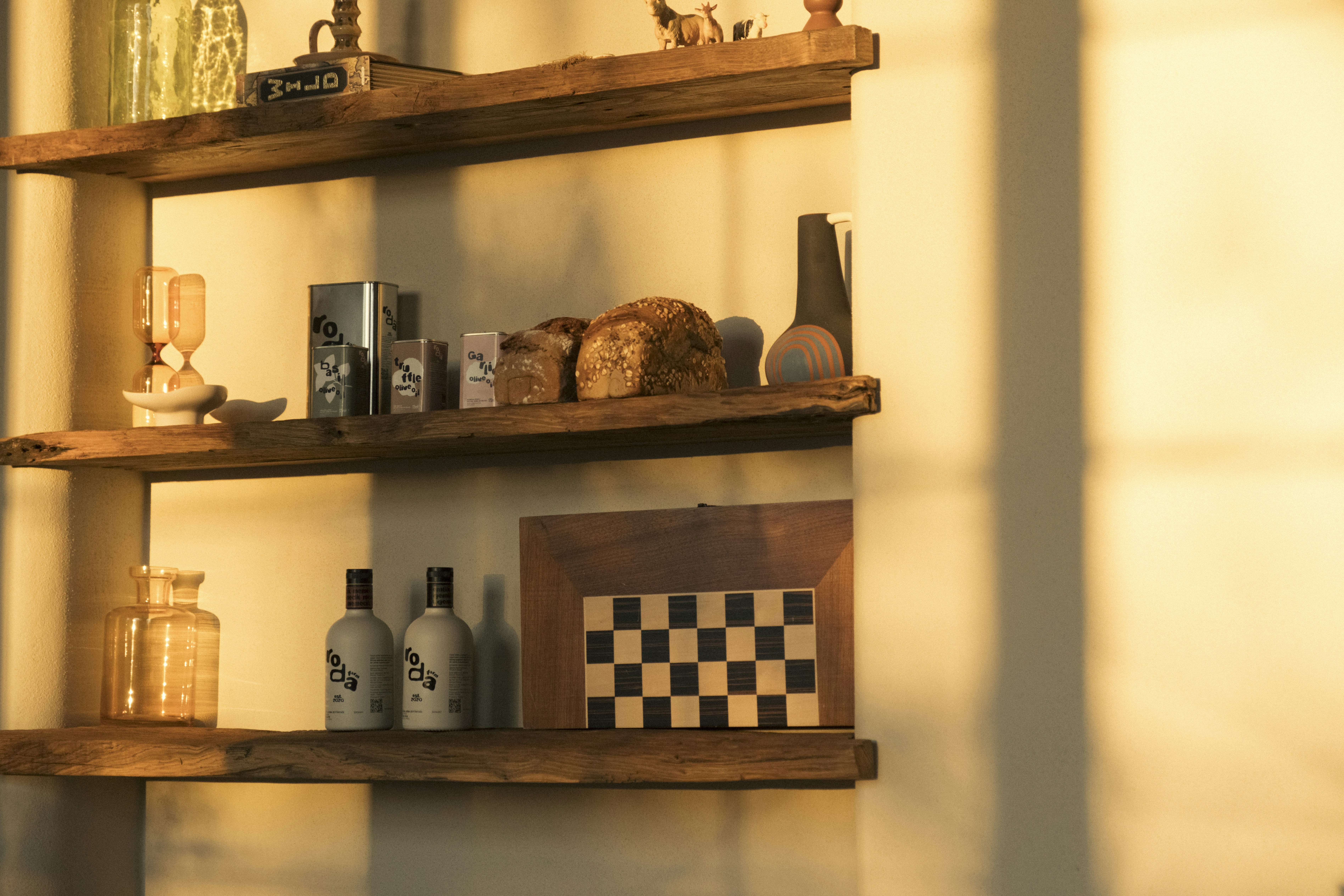 10 Home Product Roundups for Organizing Cookware in Small Kitchens