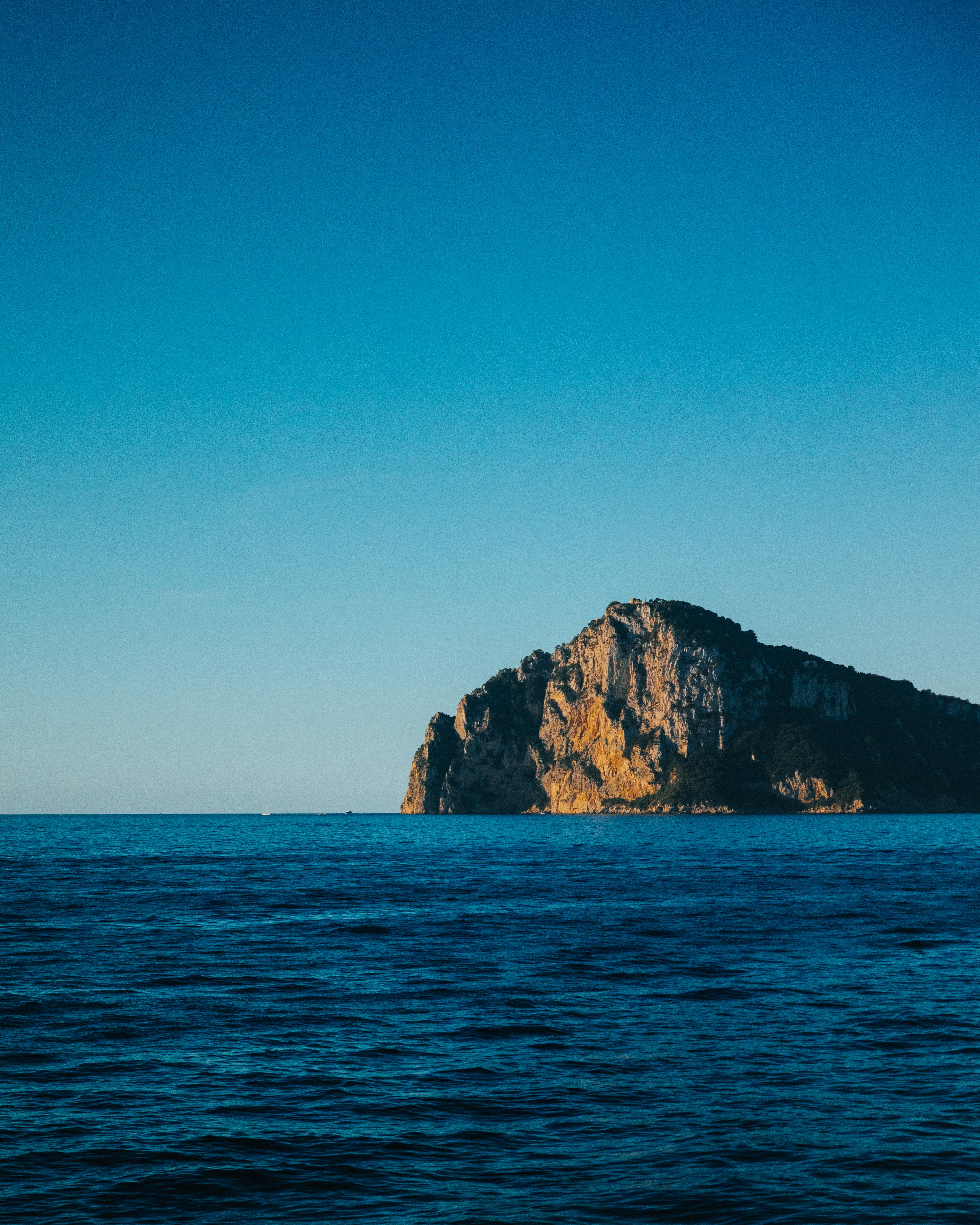 Photo by chalogallardo