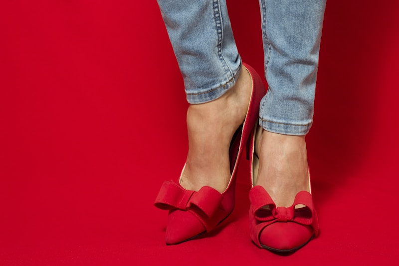 奢侈女性高跟鞋