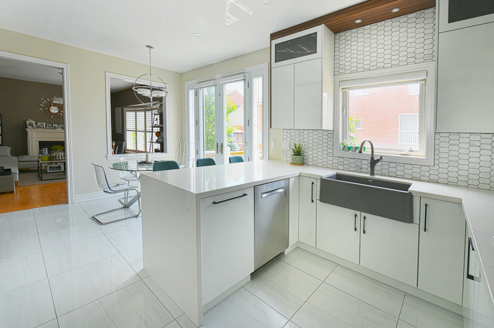 Modern kitchen remodel in a Denver home