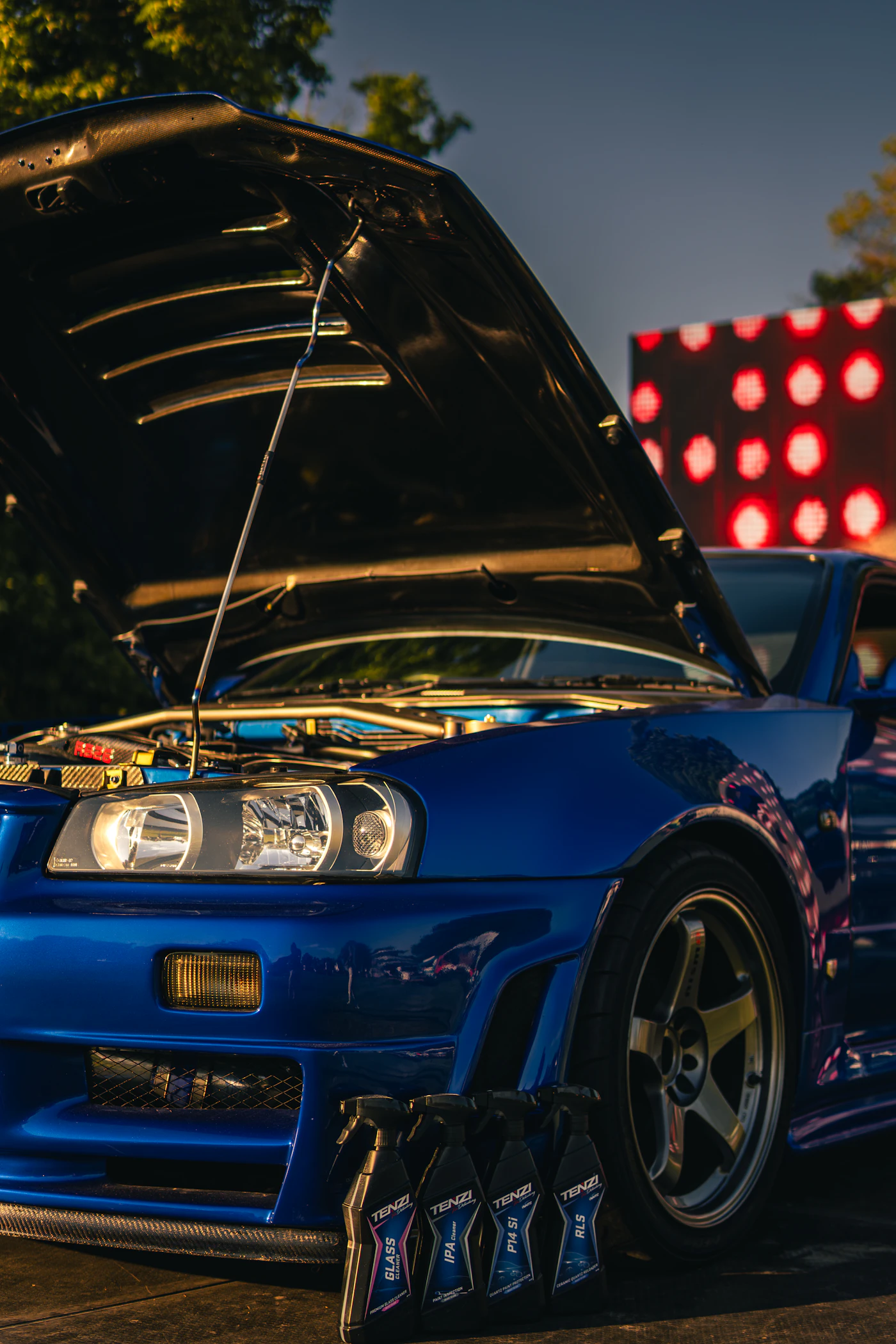 Engine bay detailing service in Pompano Beach by Motiv Auto