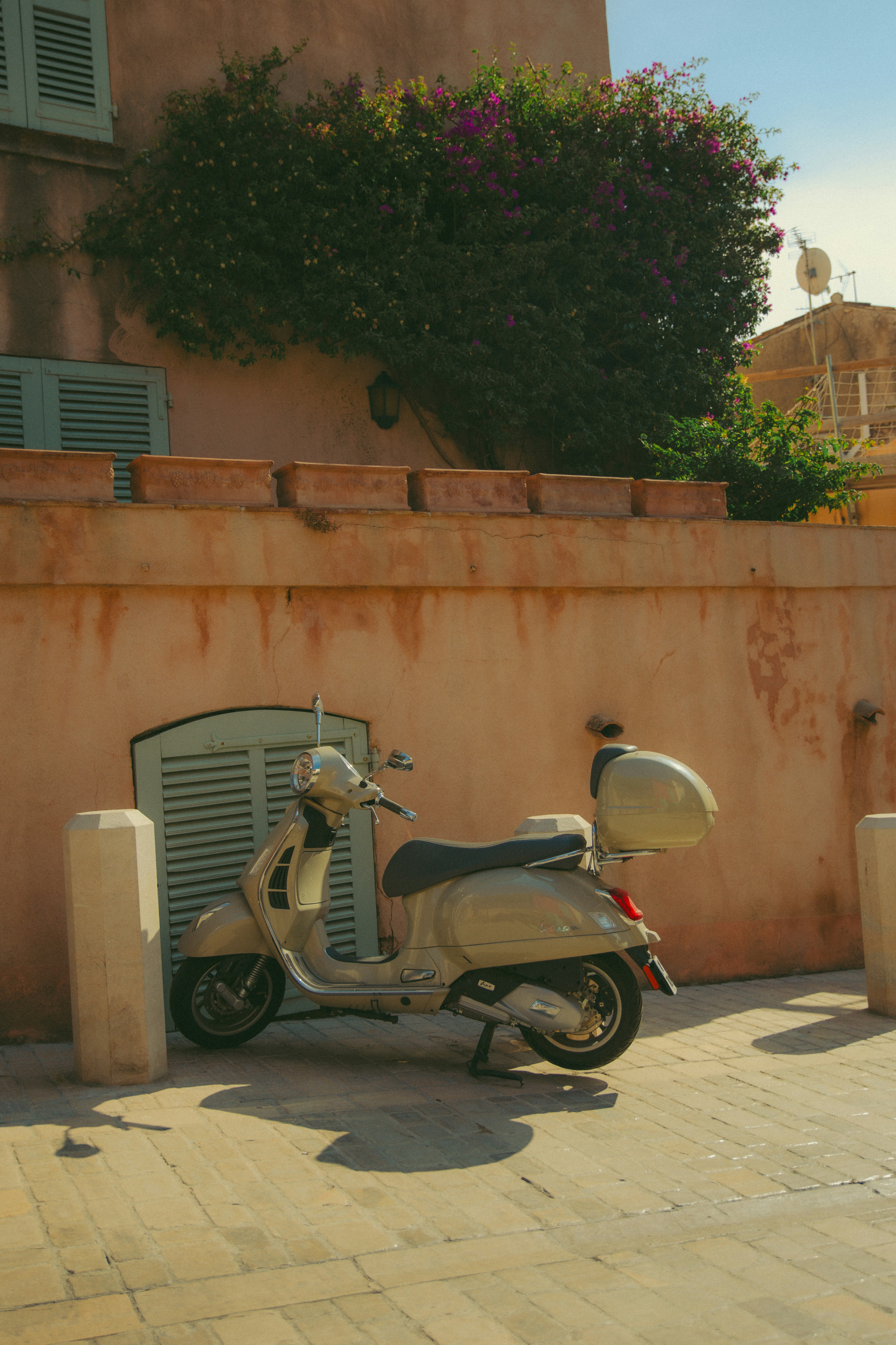 Photo by pieterjames