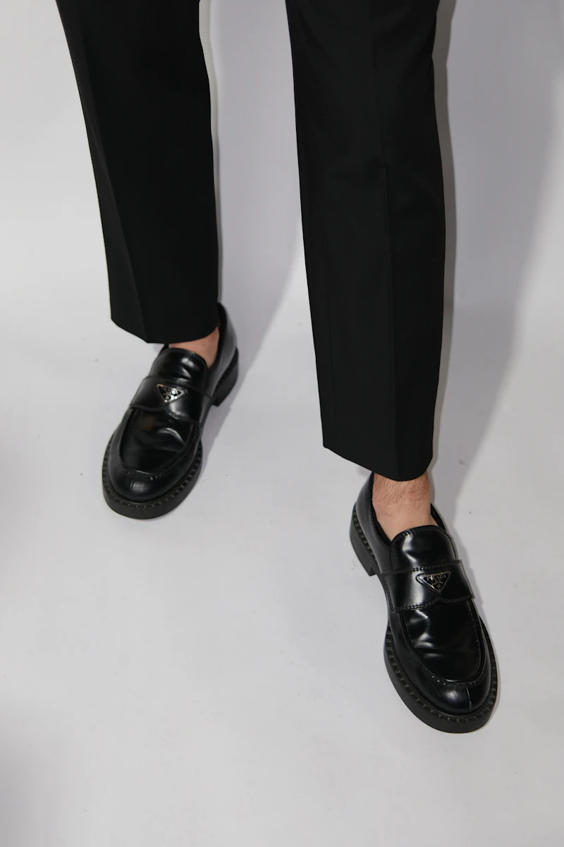 Hand-Stitched Leather Oxford