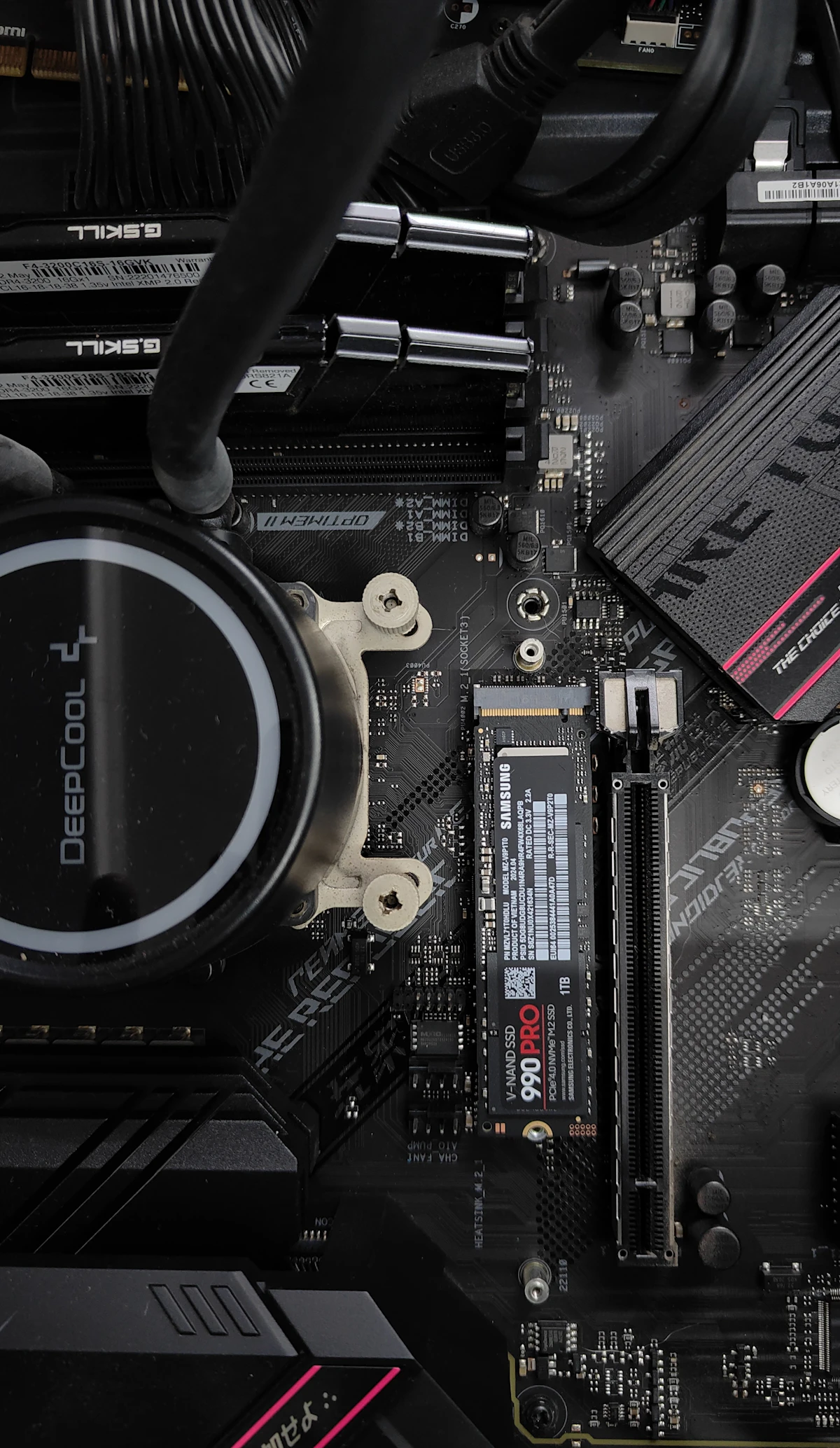 Tanda Kerusakan Mekanik Harddisk (Clicking Sound of Death) dan Solusi Upgrade SSD