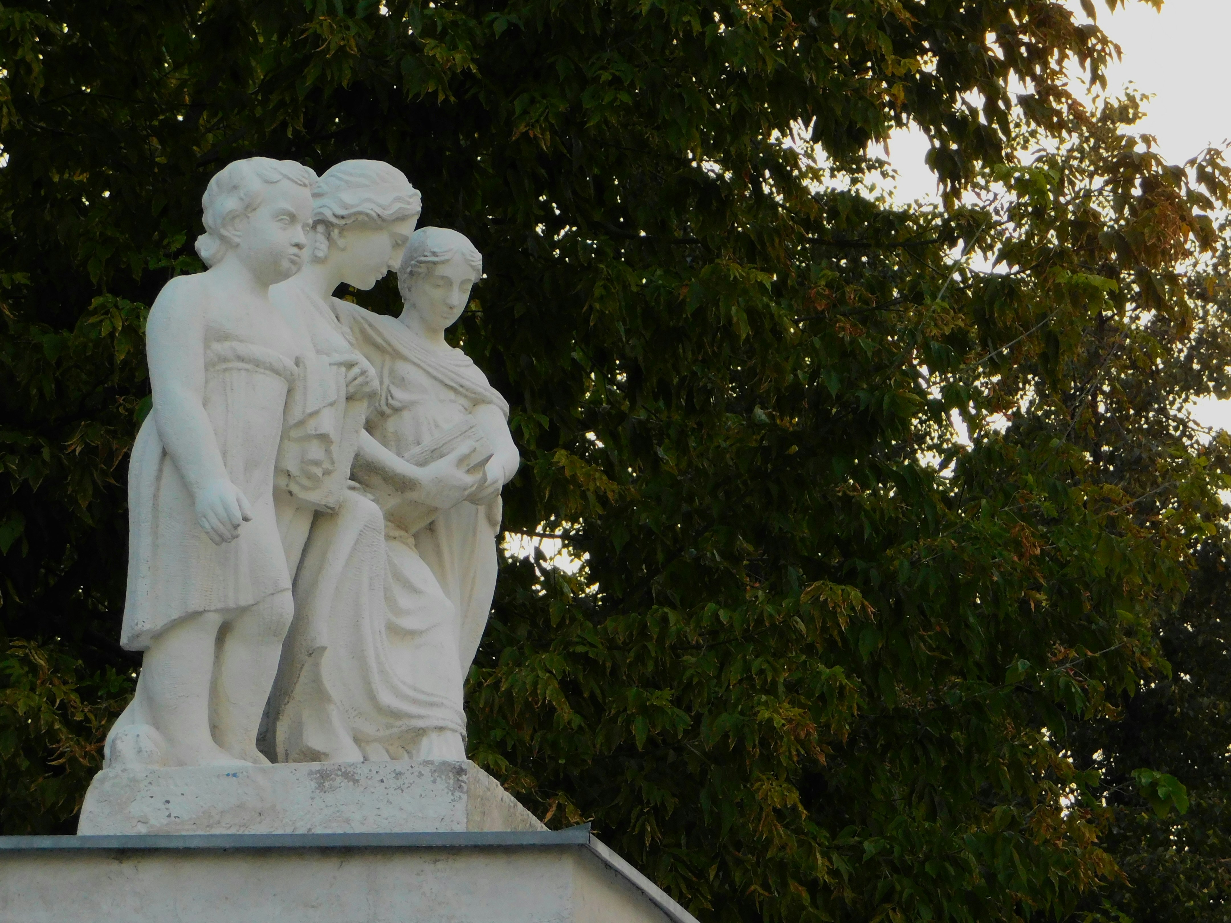 Photo by woshihuinya