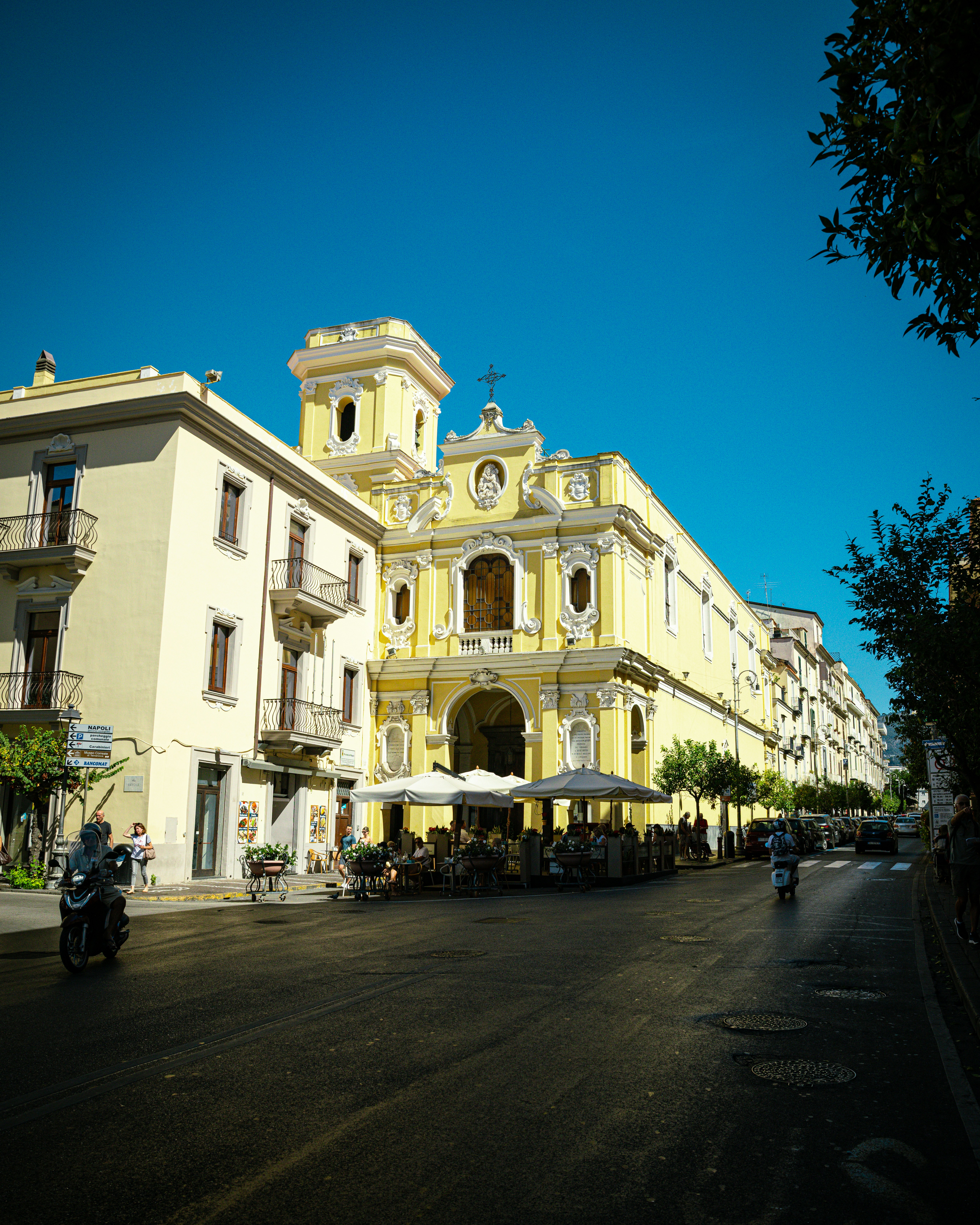 Photo by chalogallardo