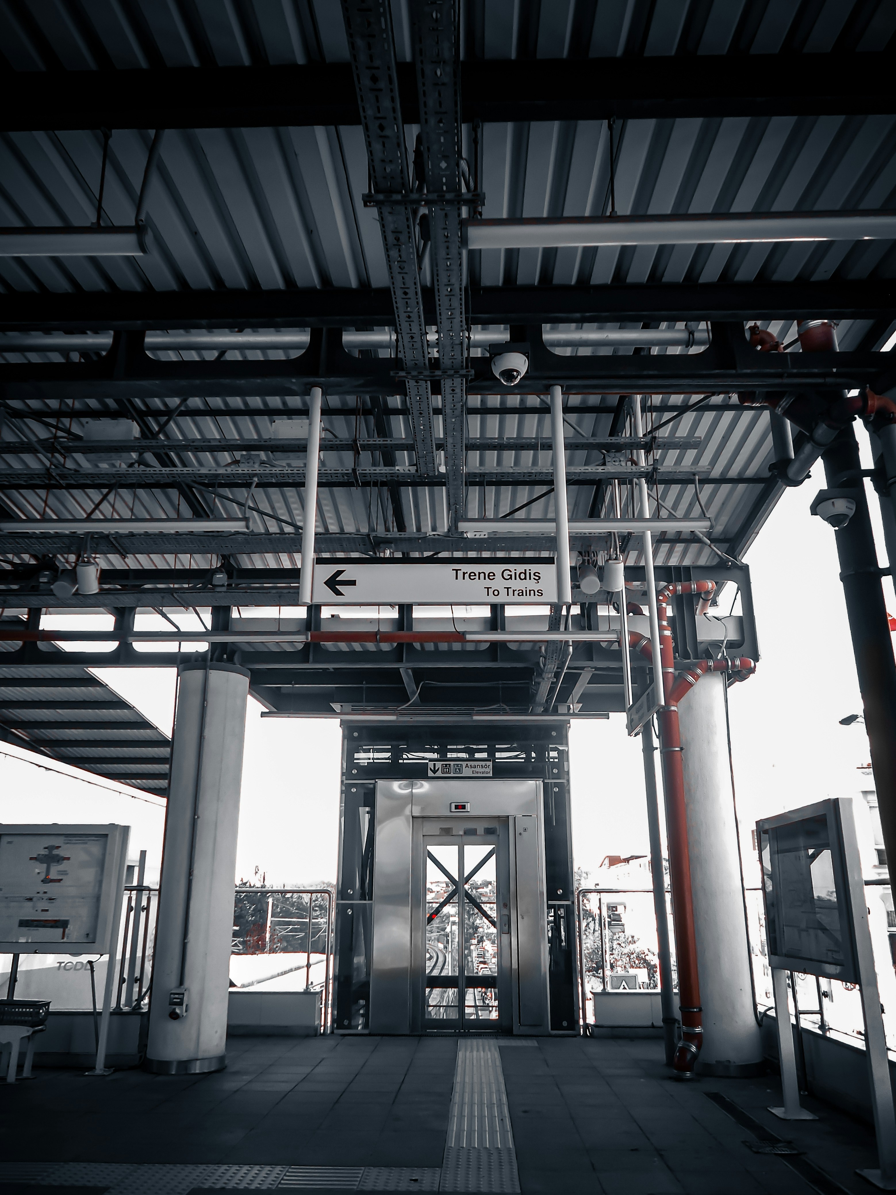 Photo by gurphotogallery