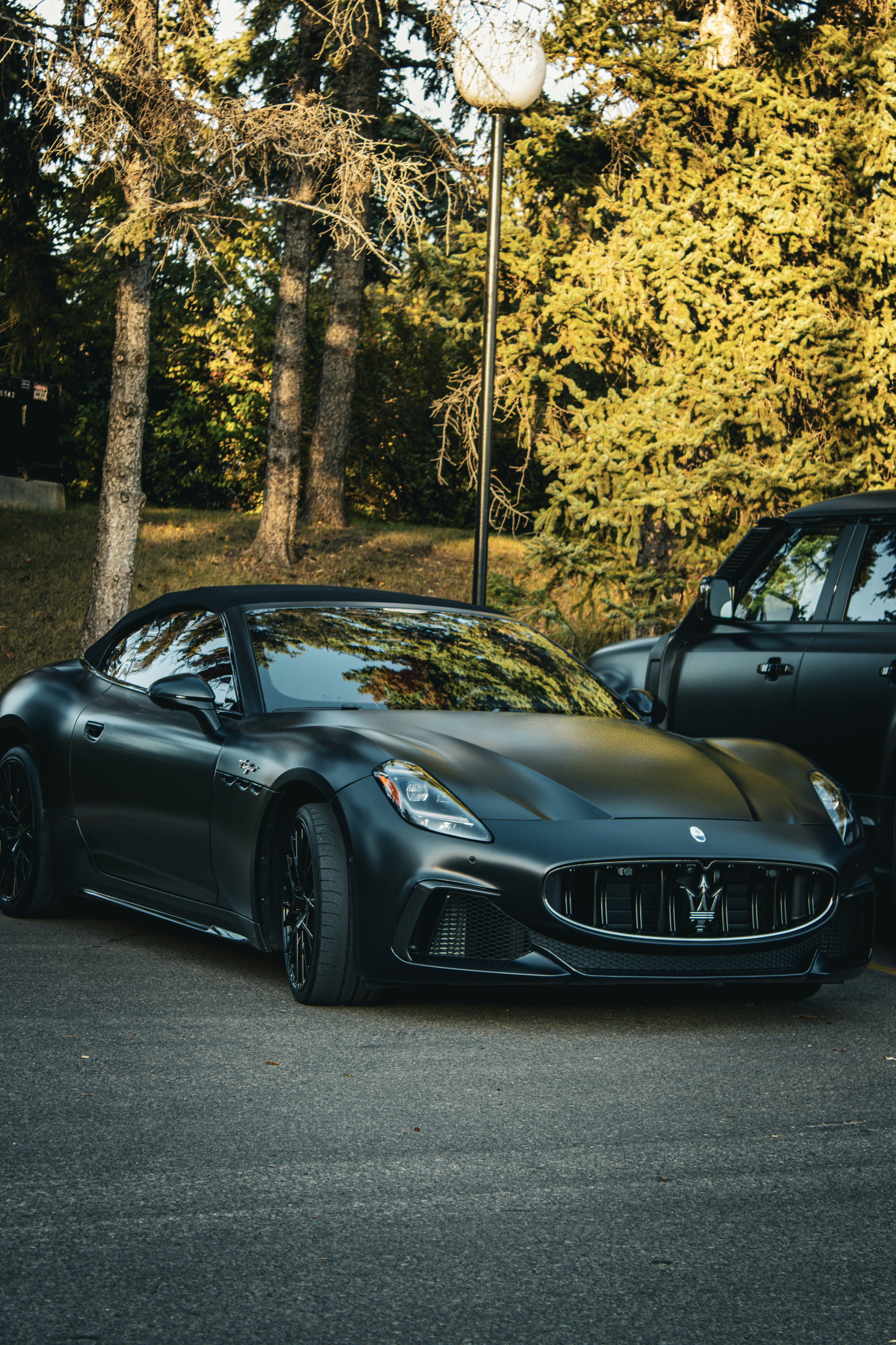 matte black luxury car, wallpaper, Mercedes G-Wagon (G63 AMG): A Detailed Overview 1