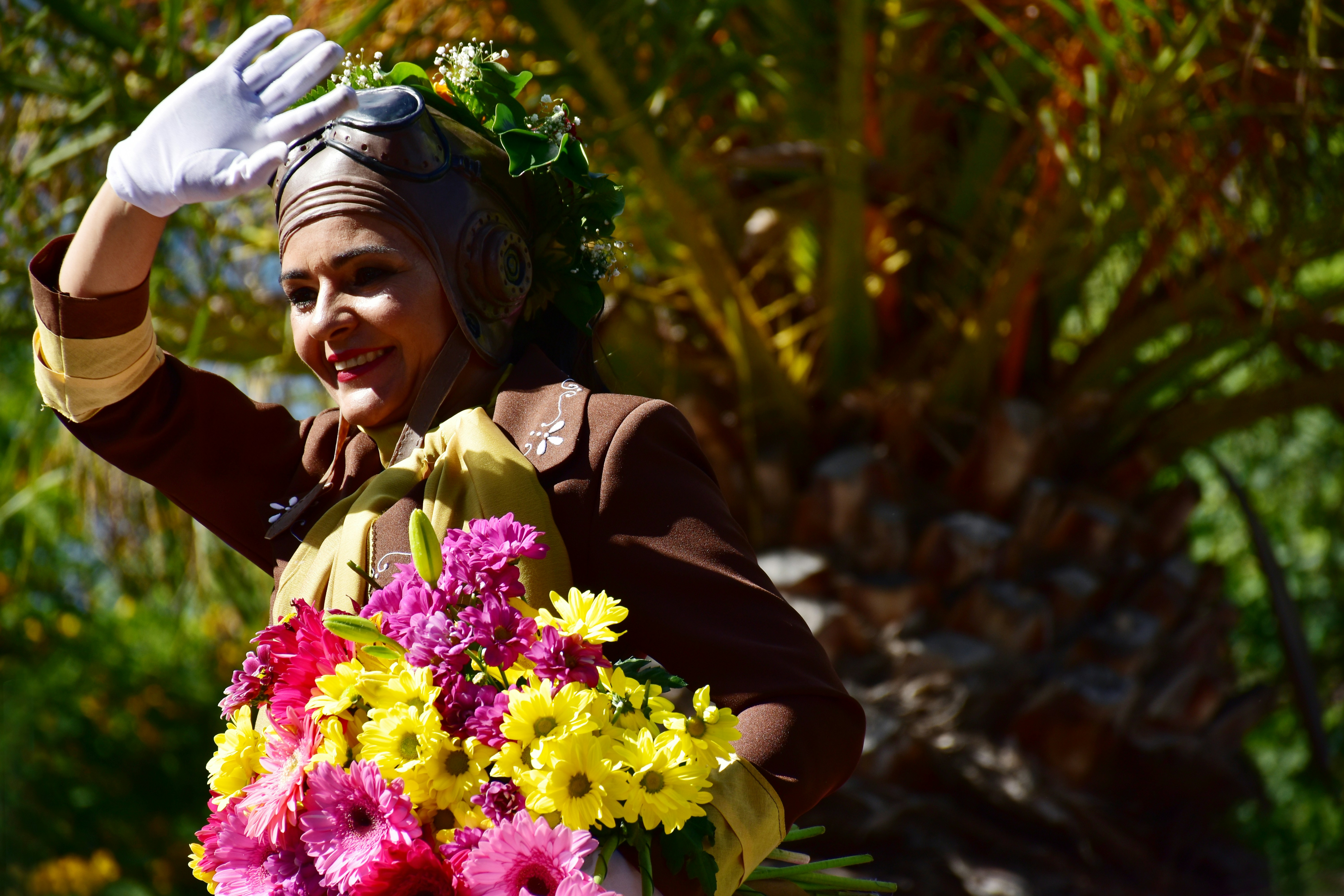 Pilot Communities: Building Supportive Networks Among Aspiring Aviators