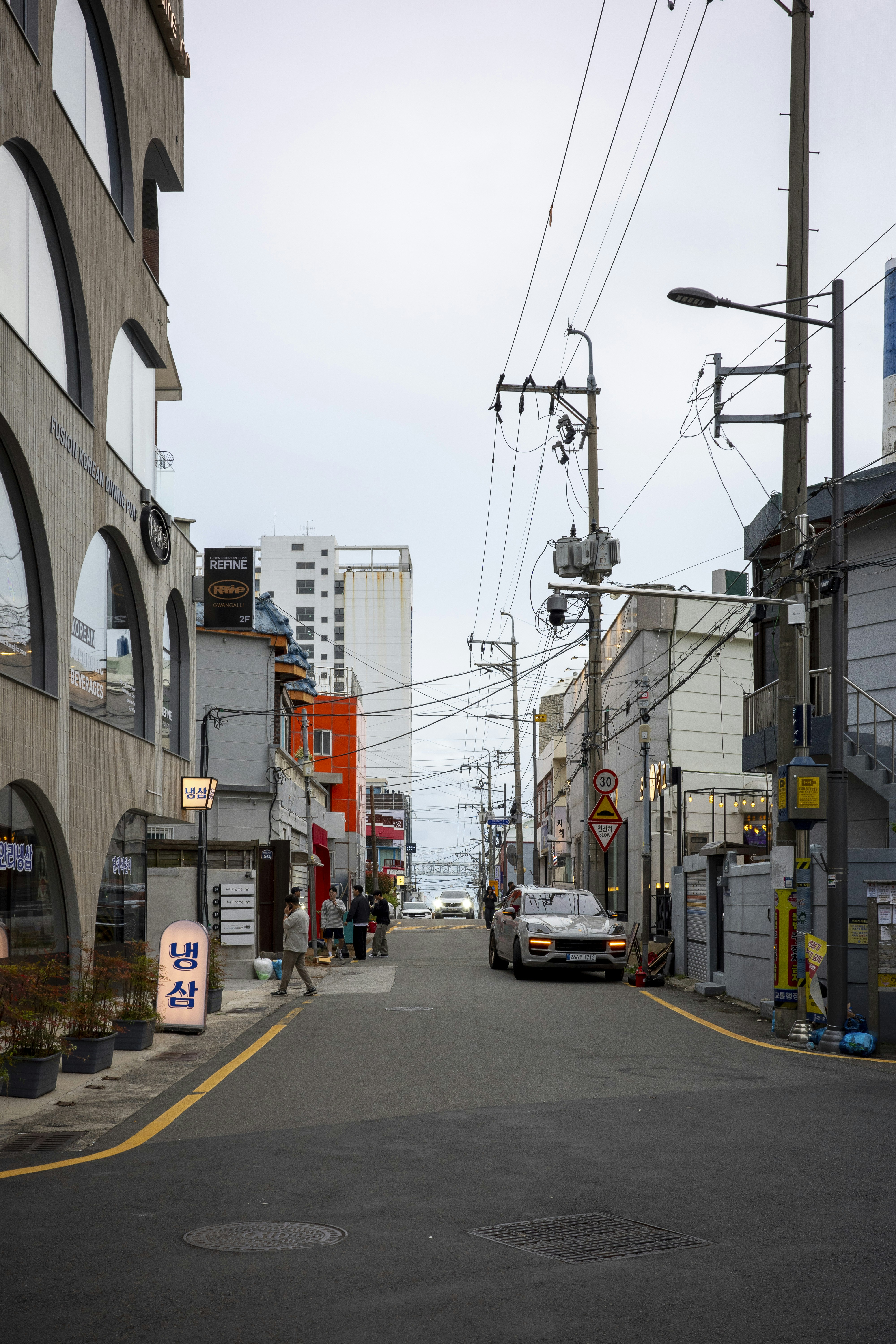 Photo by seunghoparklee