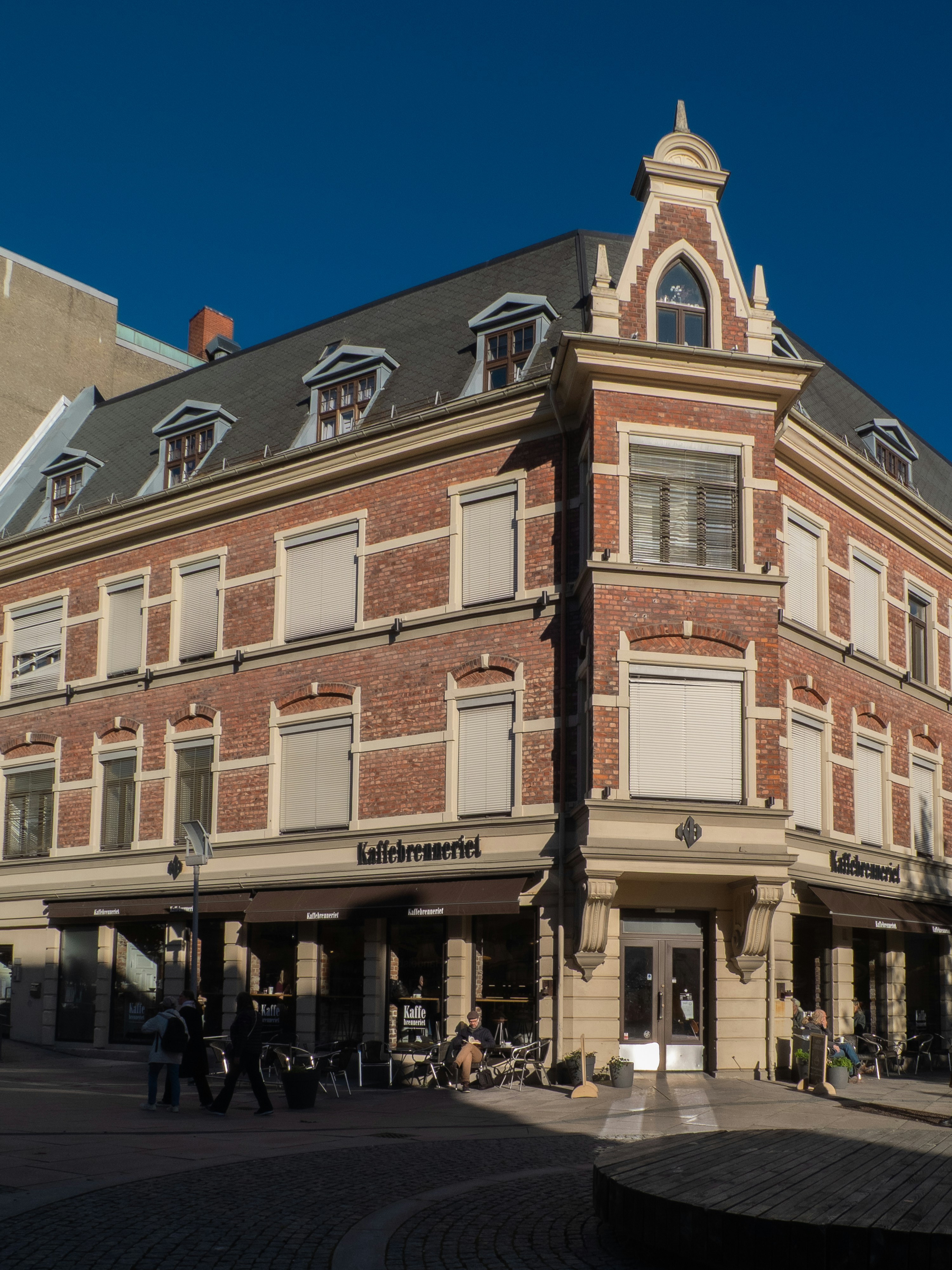 Photo by gunnarridder