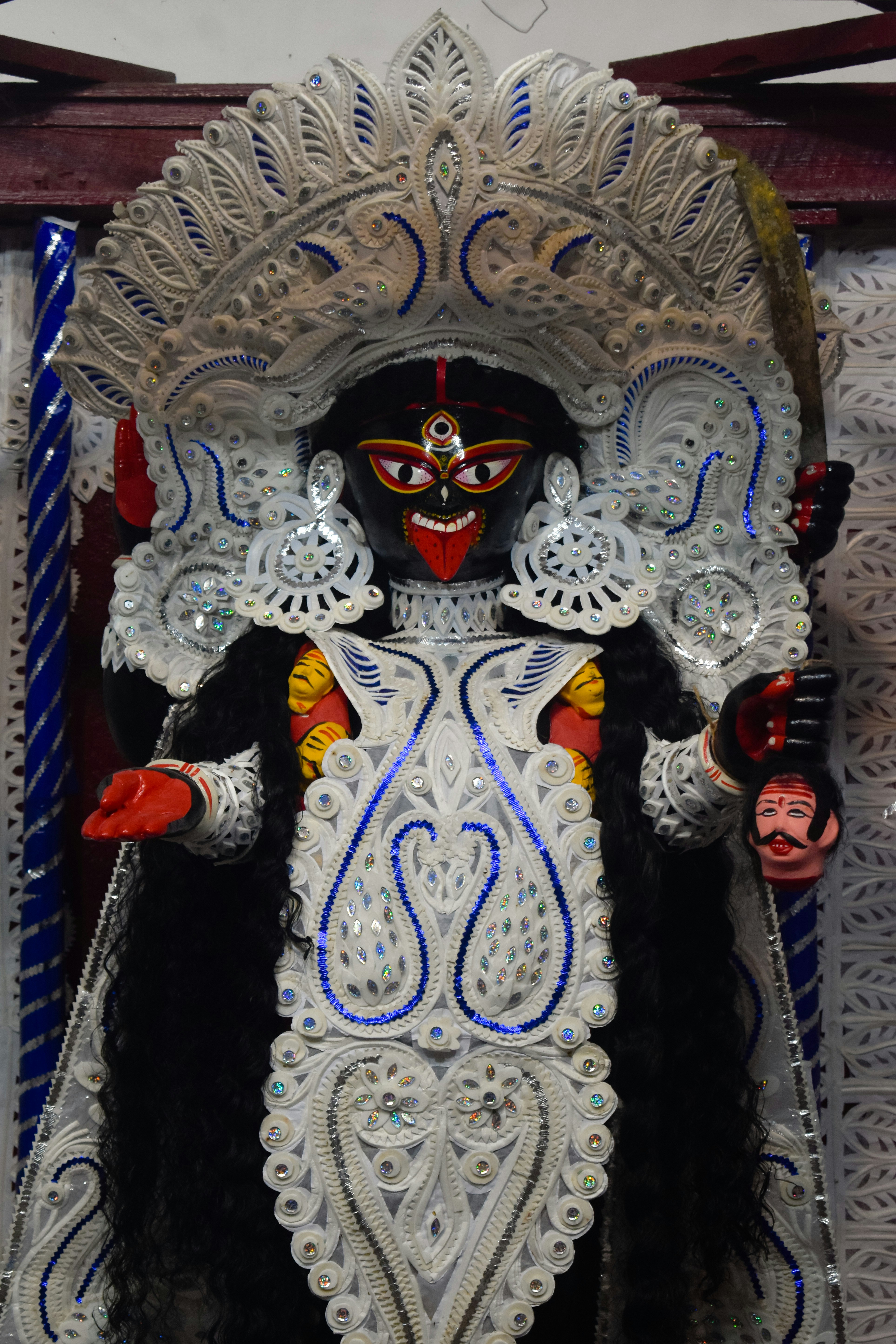 A statue of the hindu goddess kali