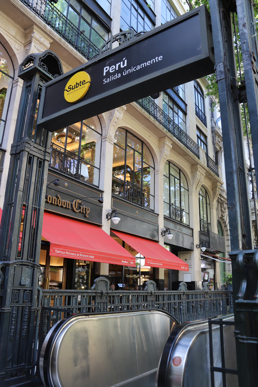 Entrance to peru subway station in buenos aires