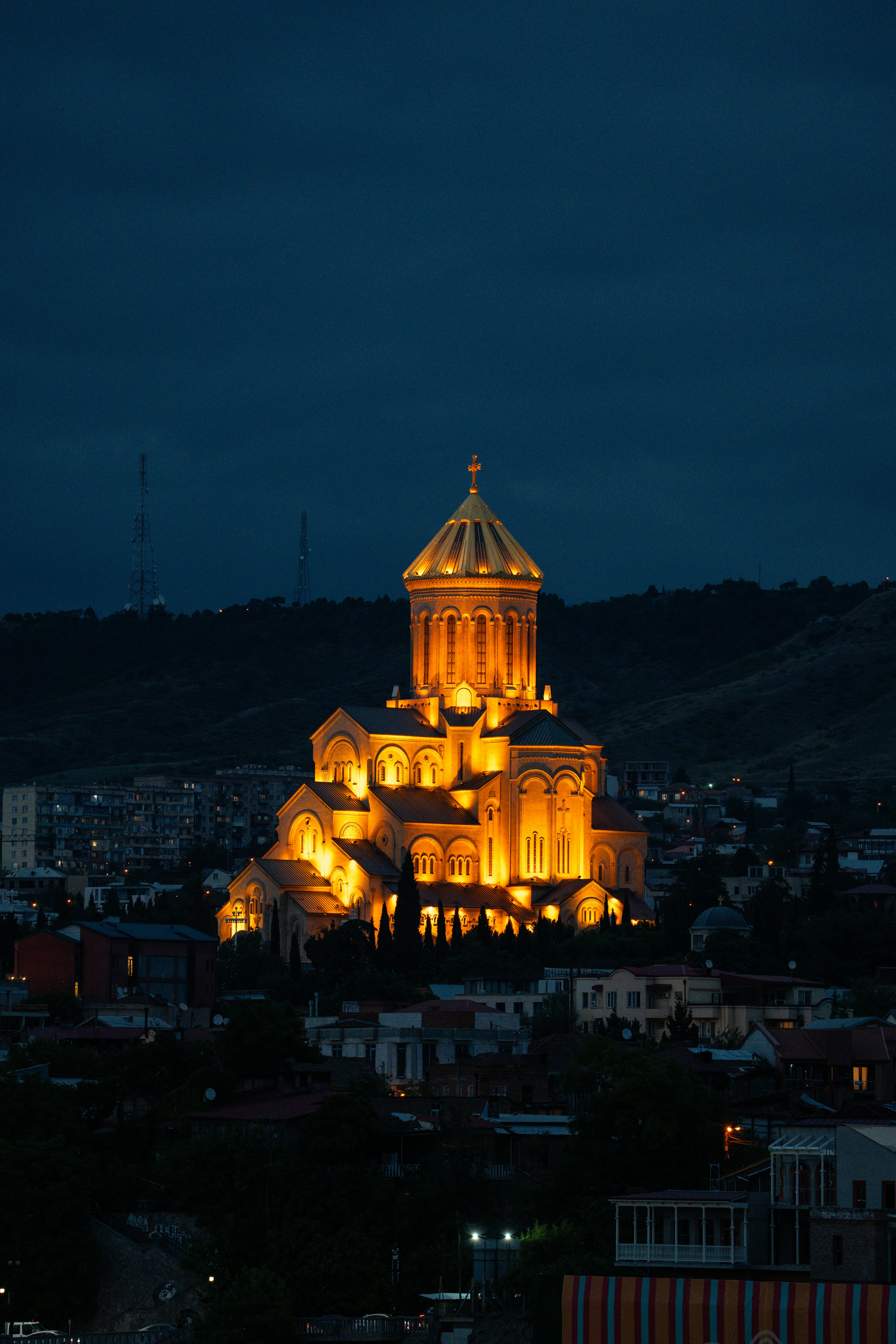 Traditional Georgian Taverns and Wine Spots