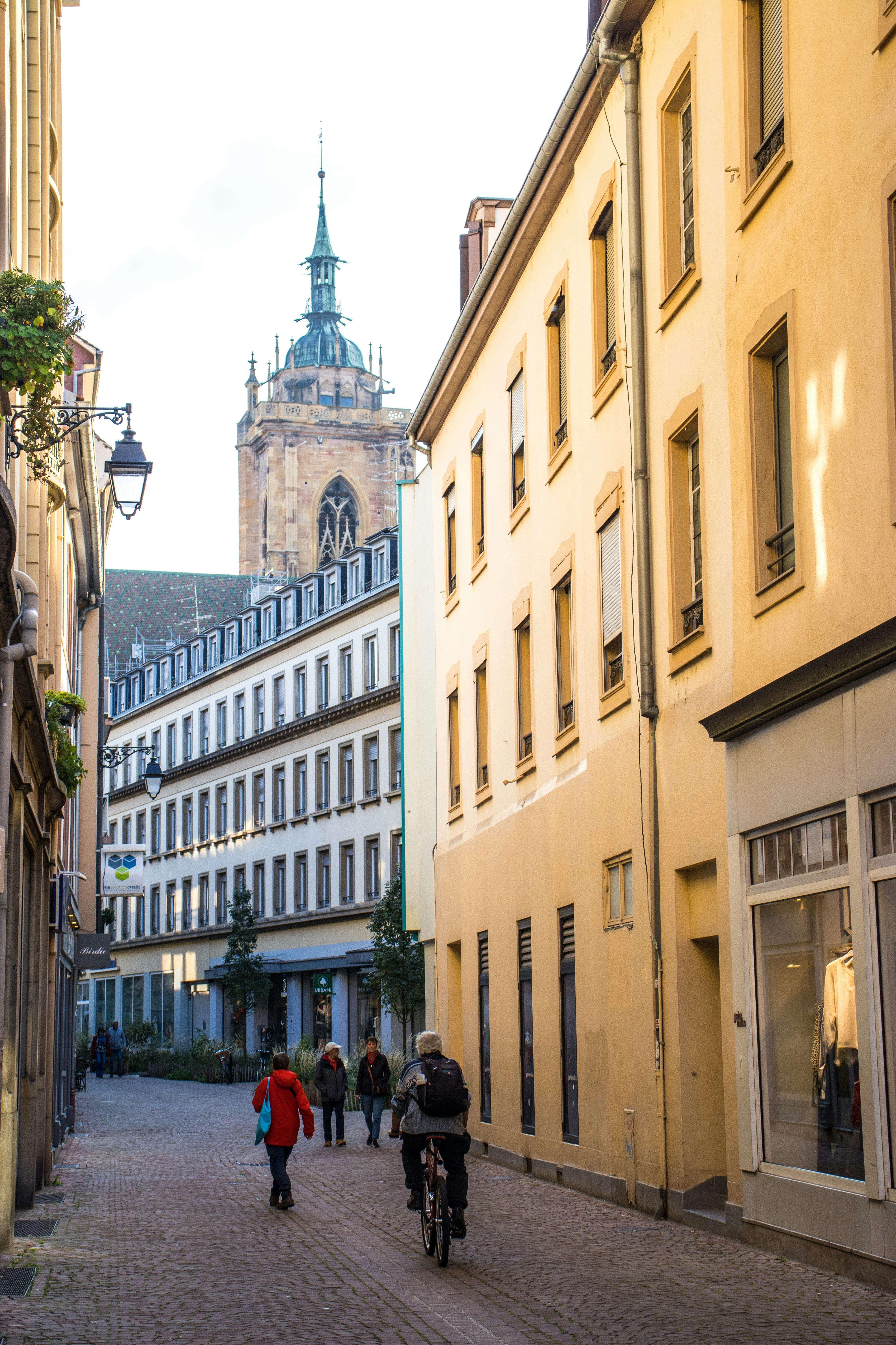 Photo by lucasgallone