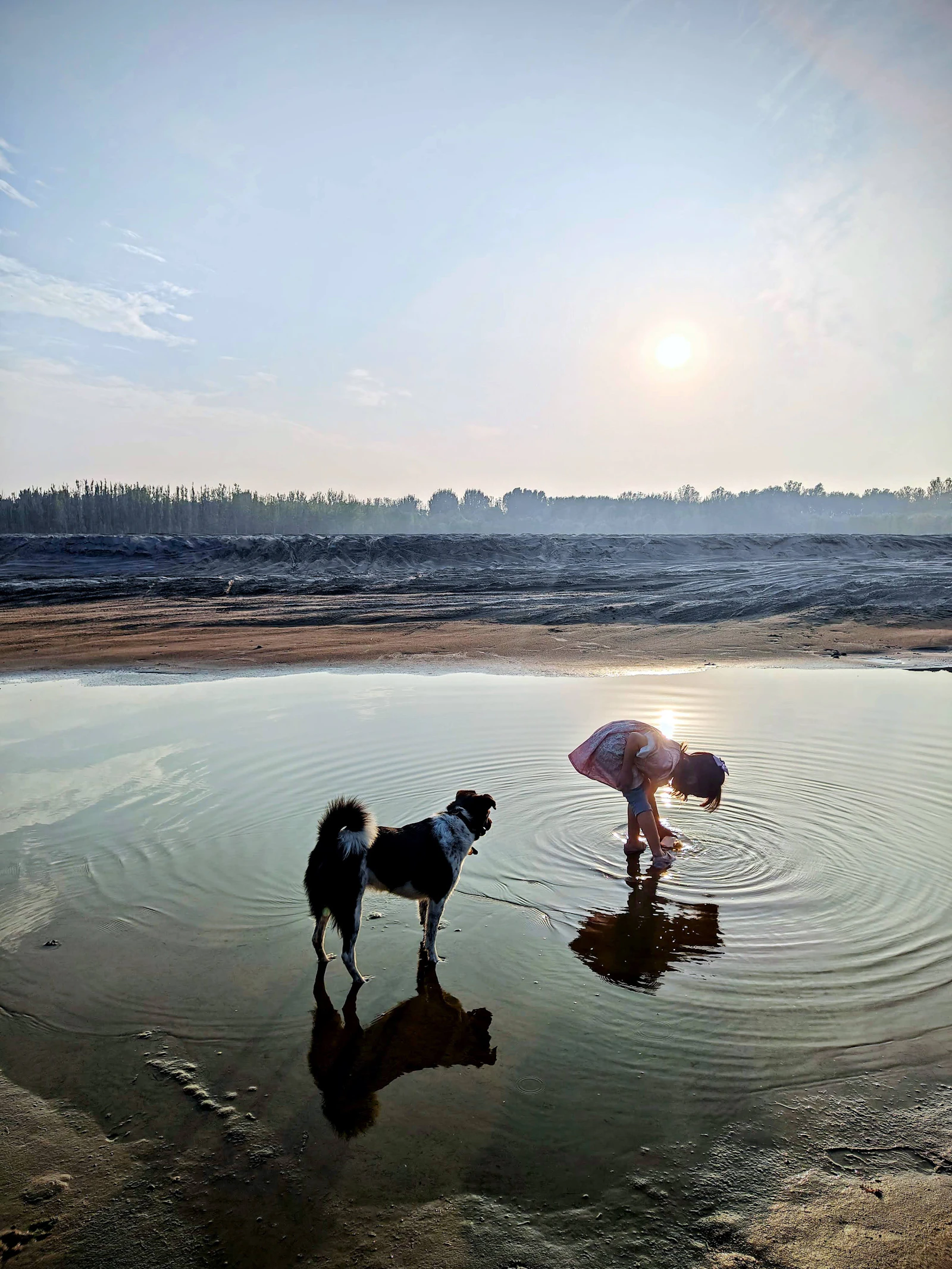FAMILY + CORGI · BITAN RIVERSIDE · 17:26