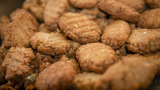 Estonian Oatmeal Cookies