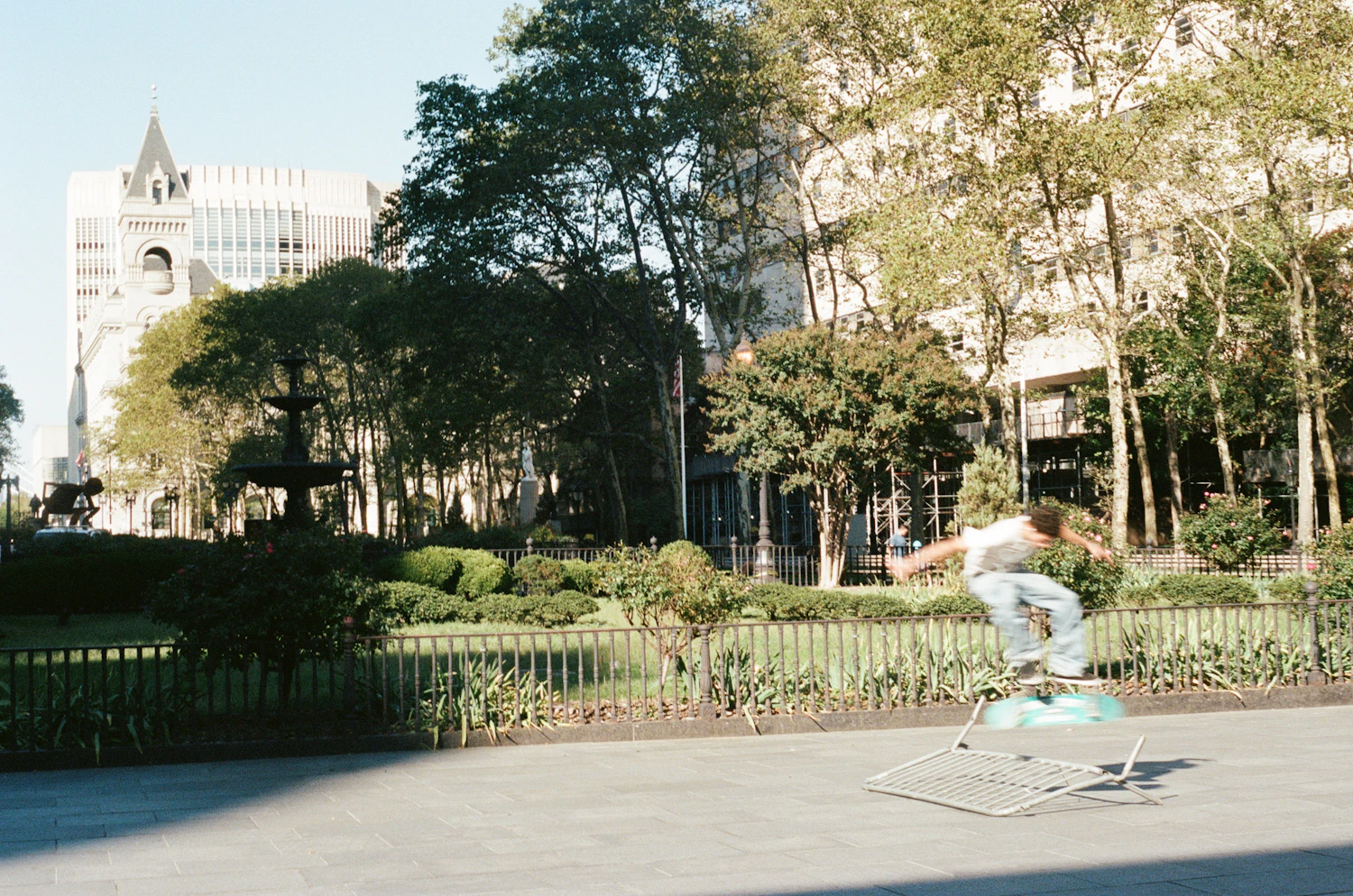 Skateboard e cultura grafica streetwear