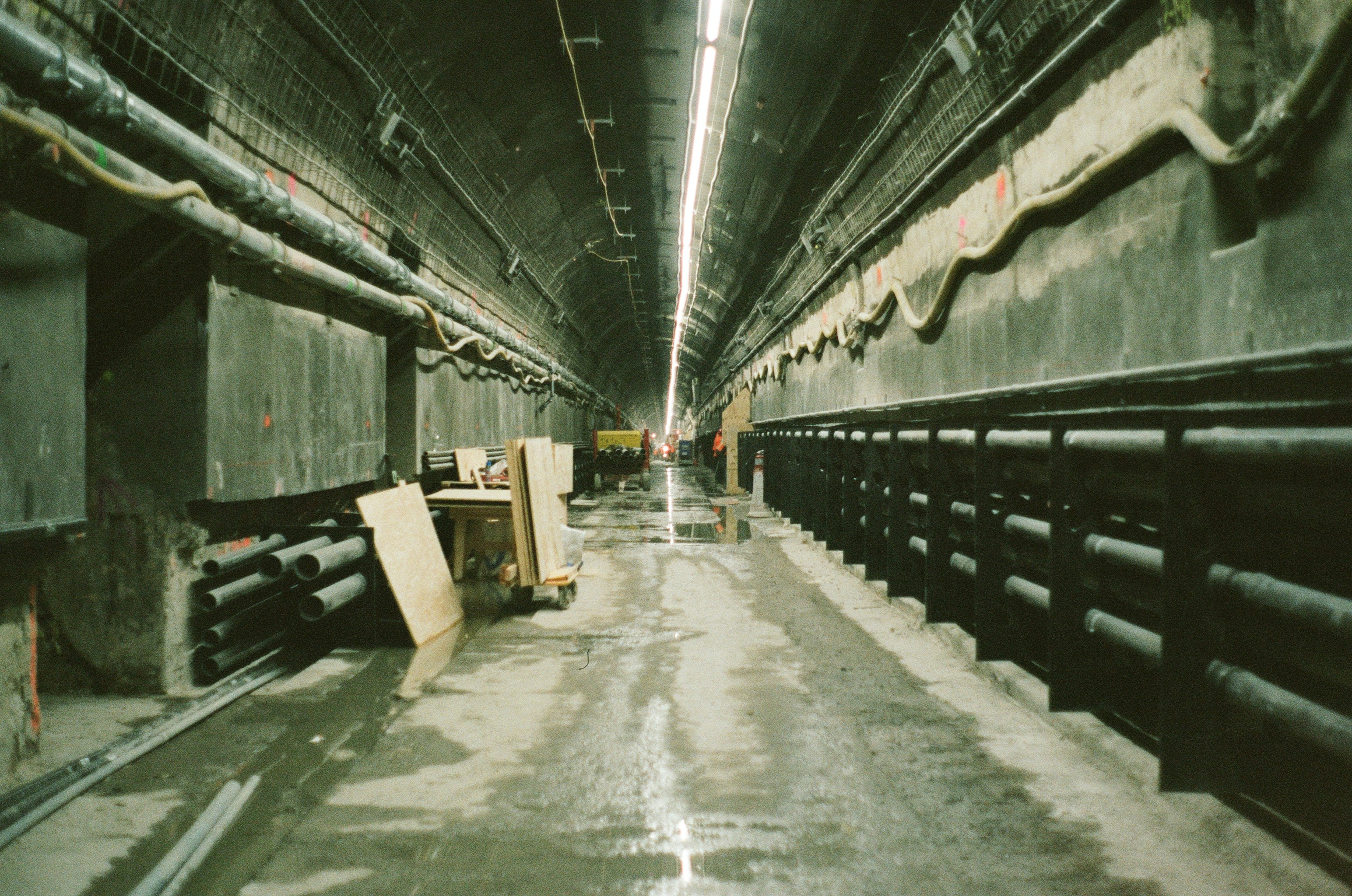 Concrete tunnel structure