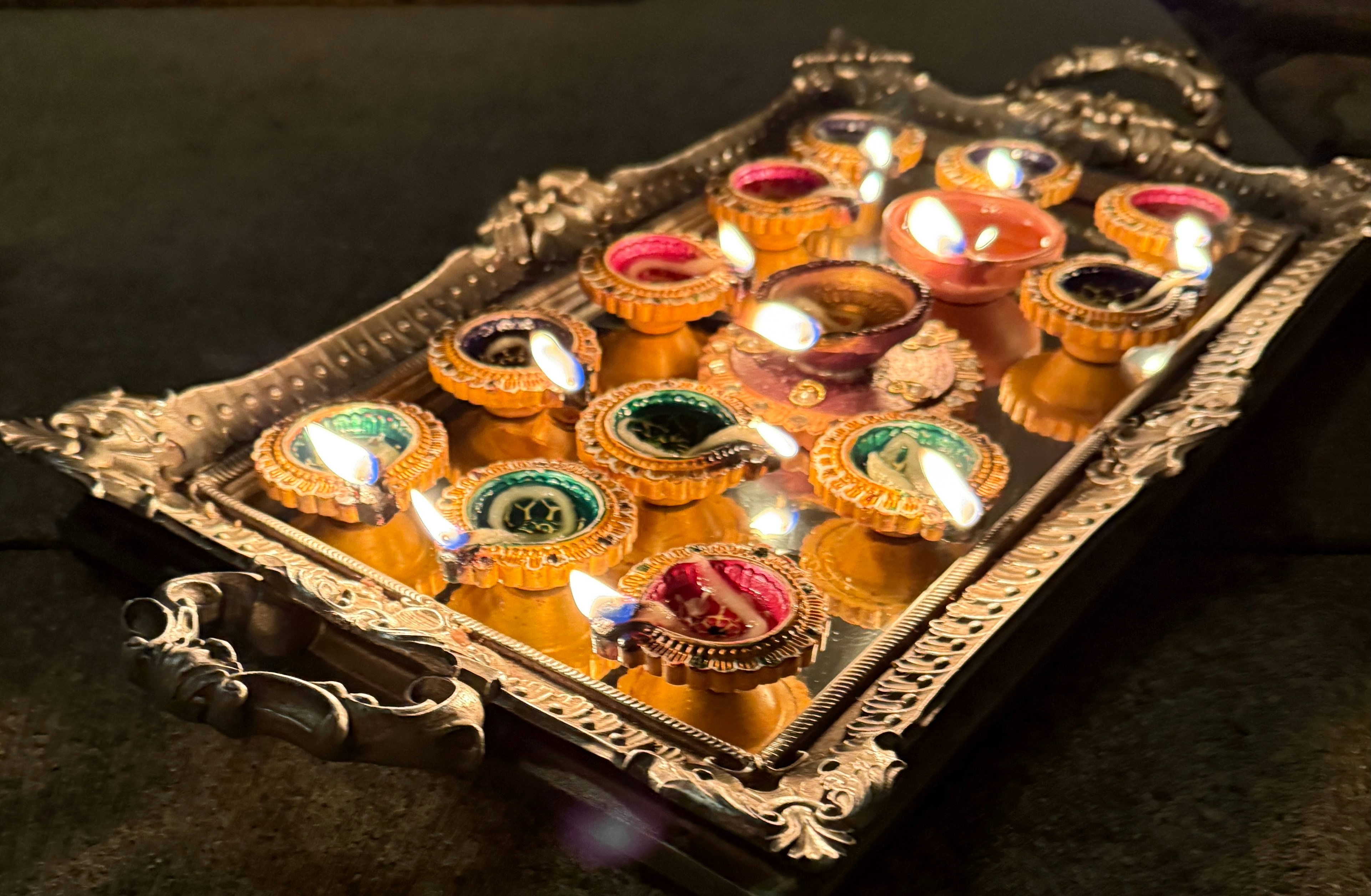 Diwali home interior lights, wallpaper, Simple Home Decoration Ideas for Diwali: Transform Your Space 2
