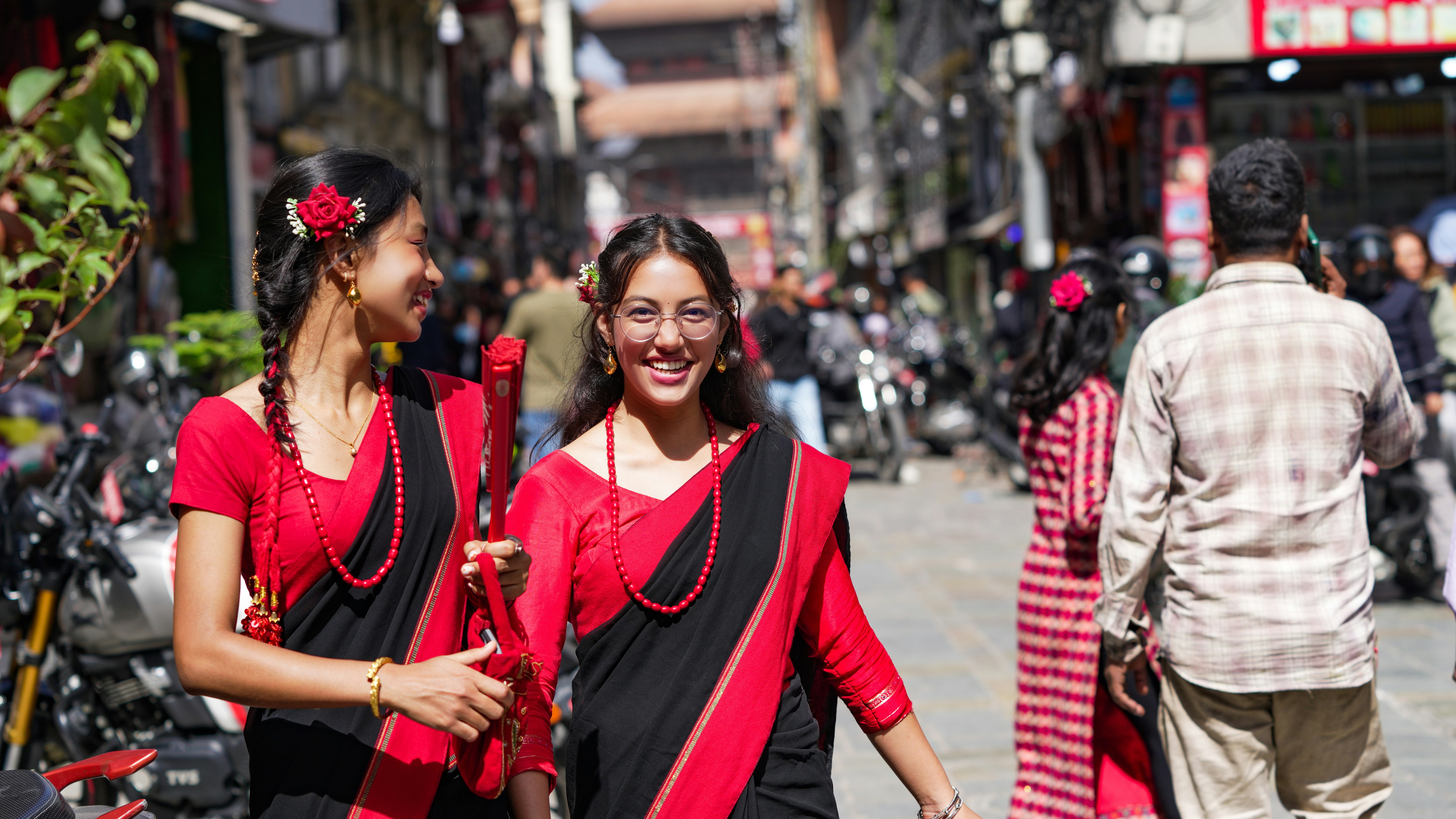 Traditional Nepali women