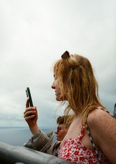 Guam dating app — messaging a match from the island on AimerWorld
