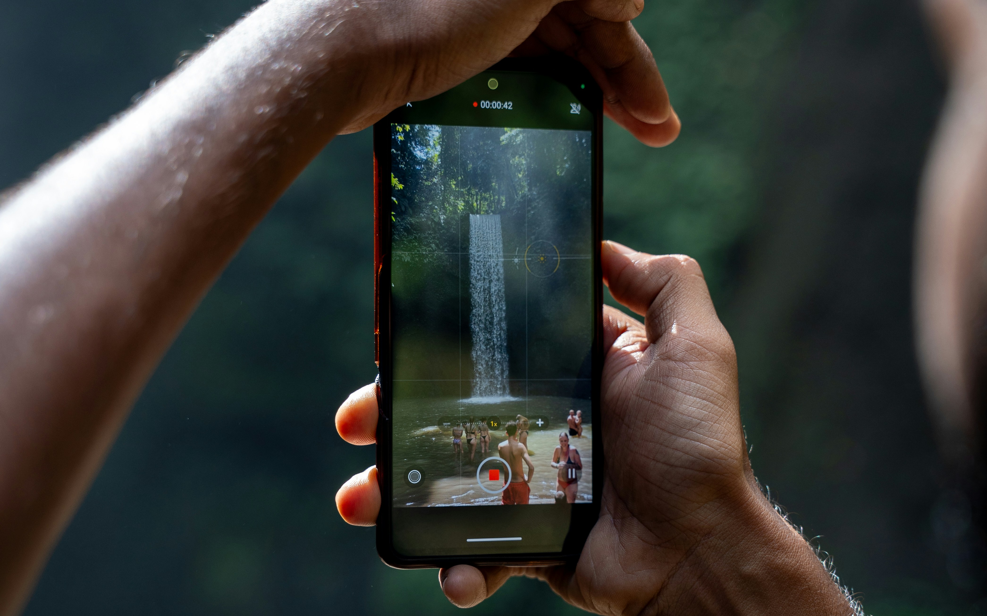 How to Become a UGC Travel Creator (Step-by-Step Guide)