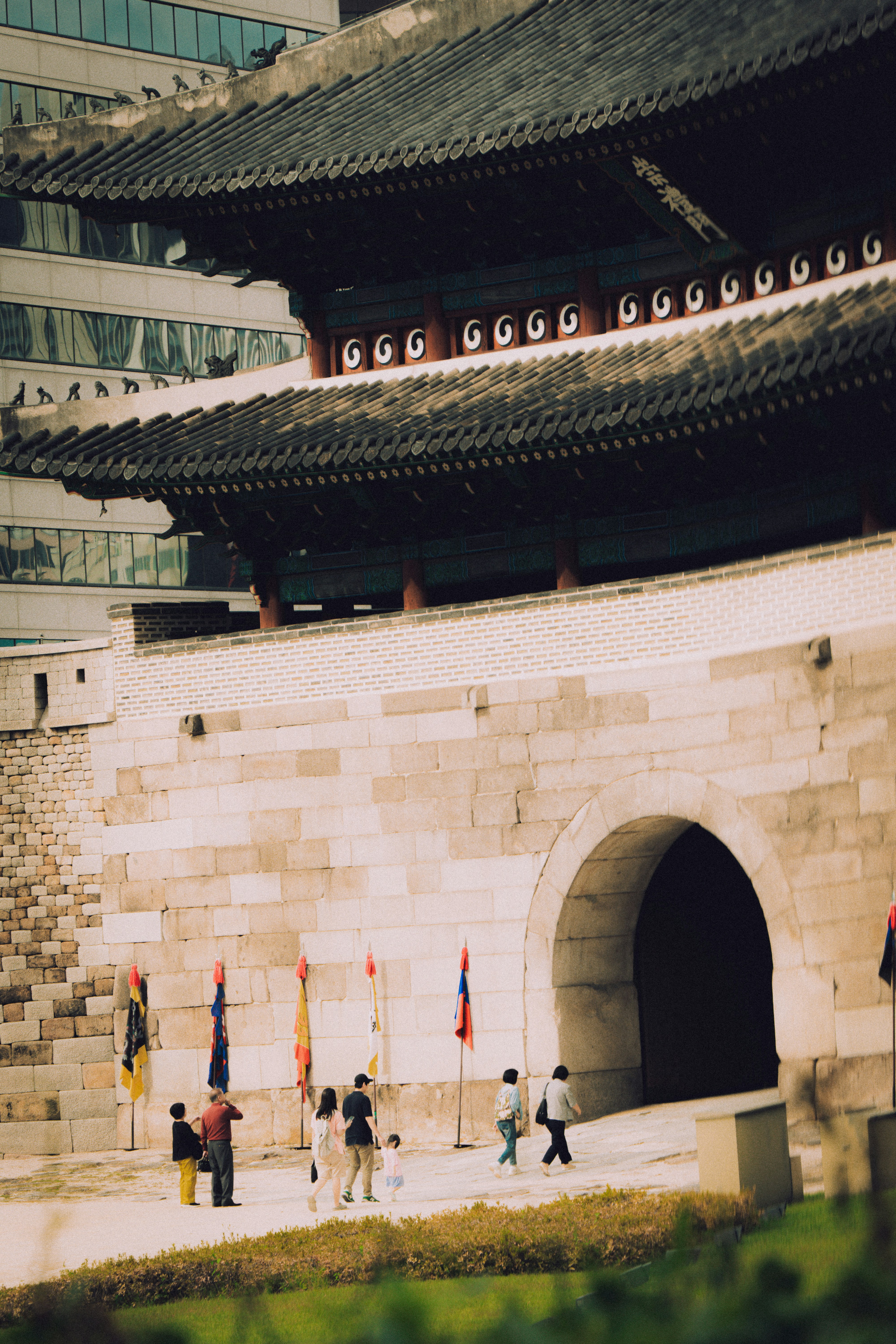 Banwoldang District's Hidden Galleries and Artist Collectives