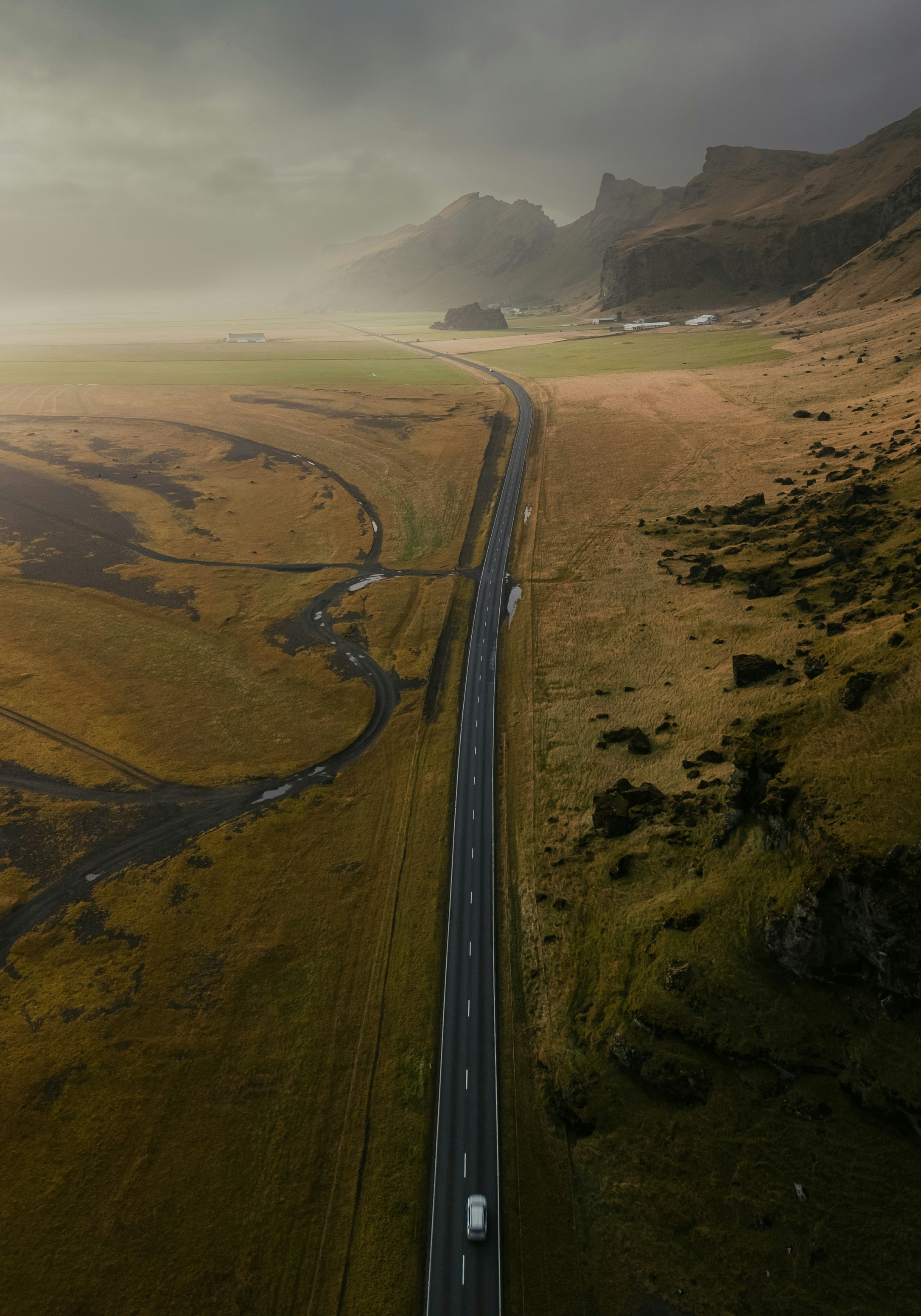 Photo by maartenvnmlct