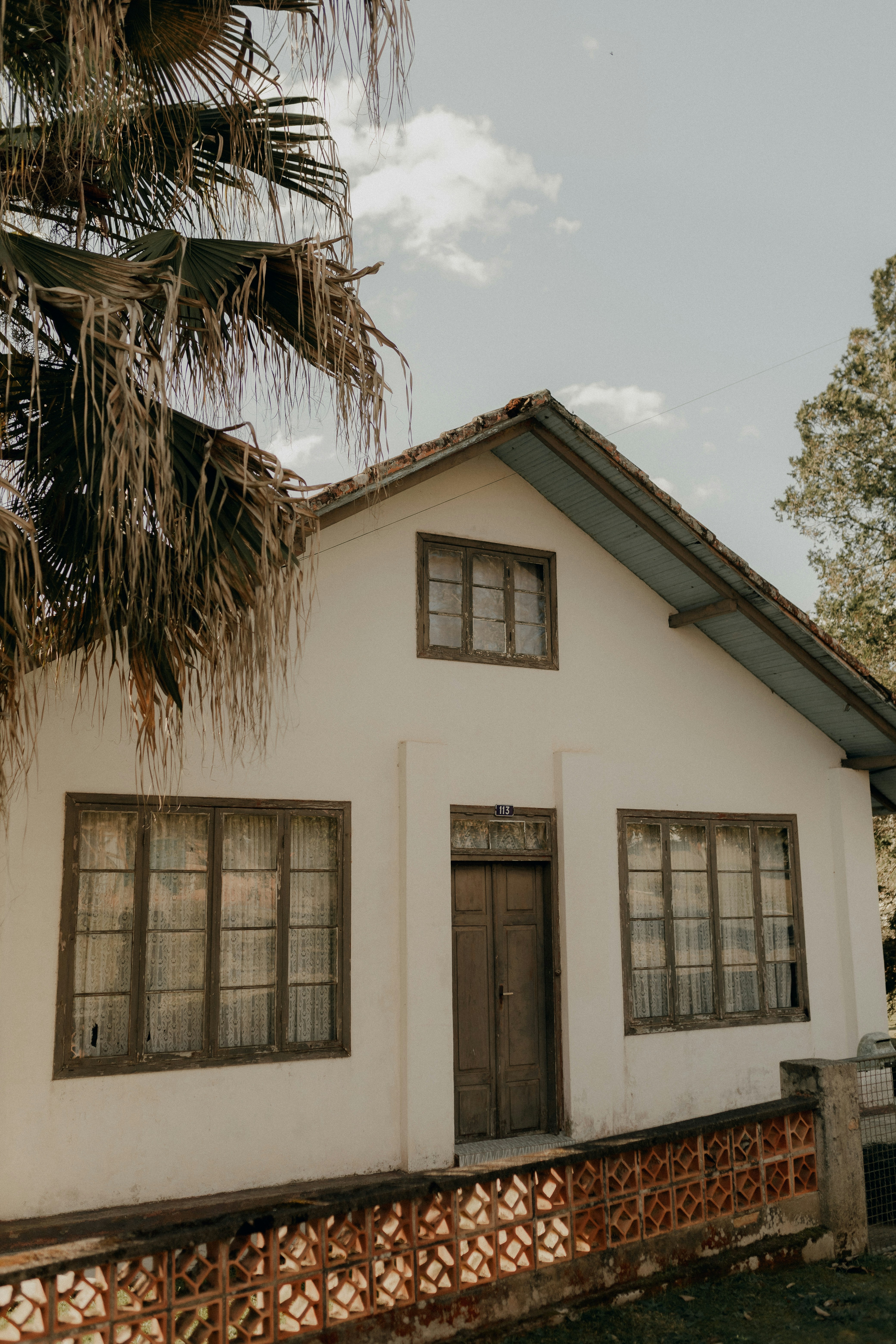 Photo by alexandermassph