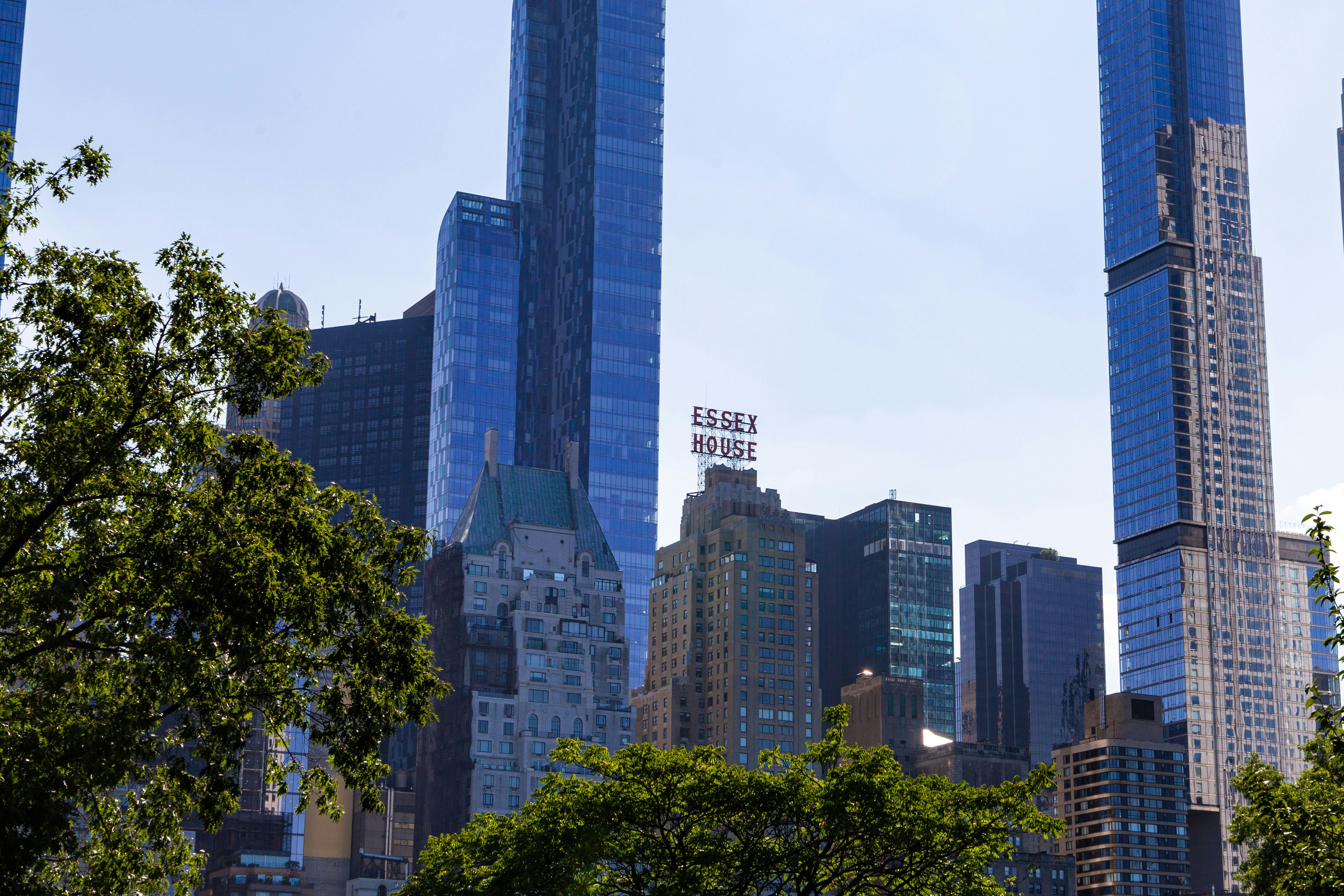 Photo by maxim_klimashin