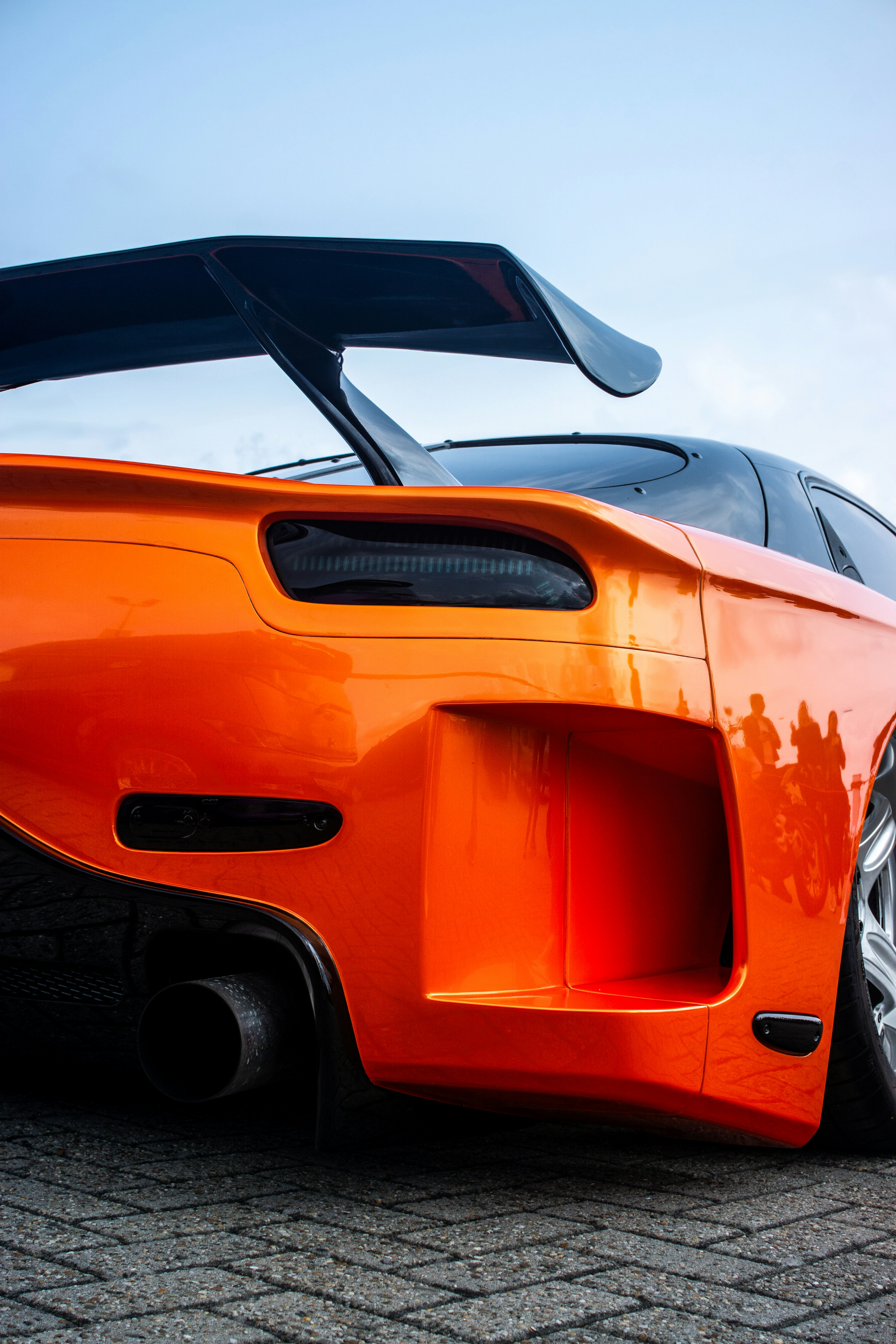 Photo by luxunderscore