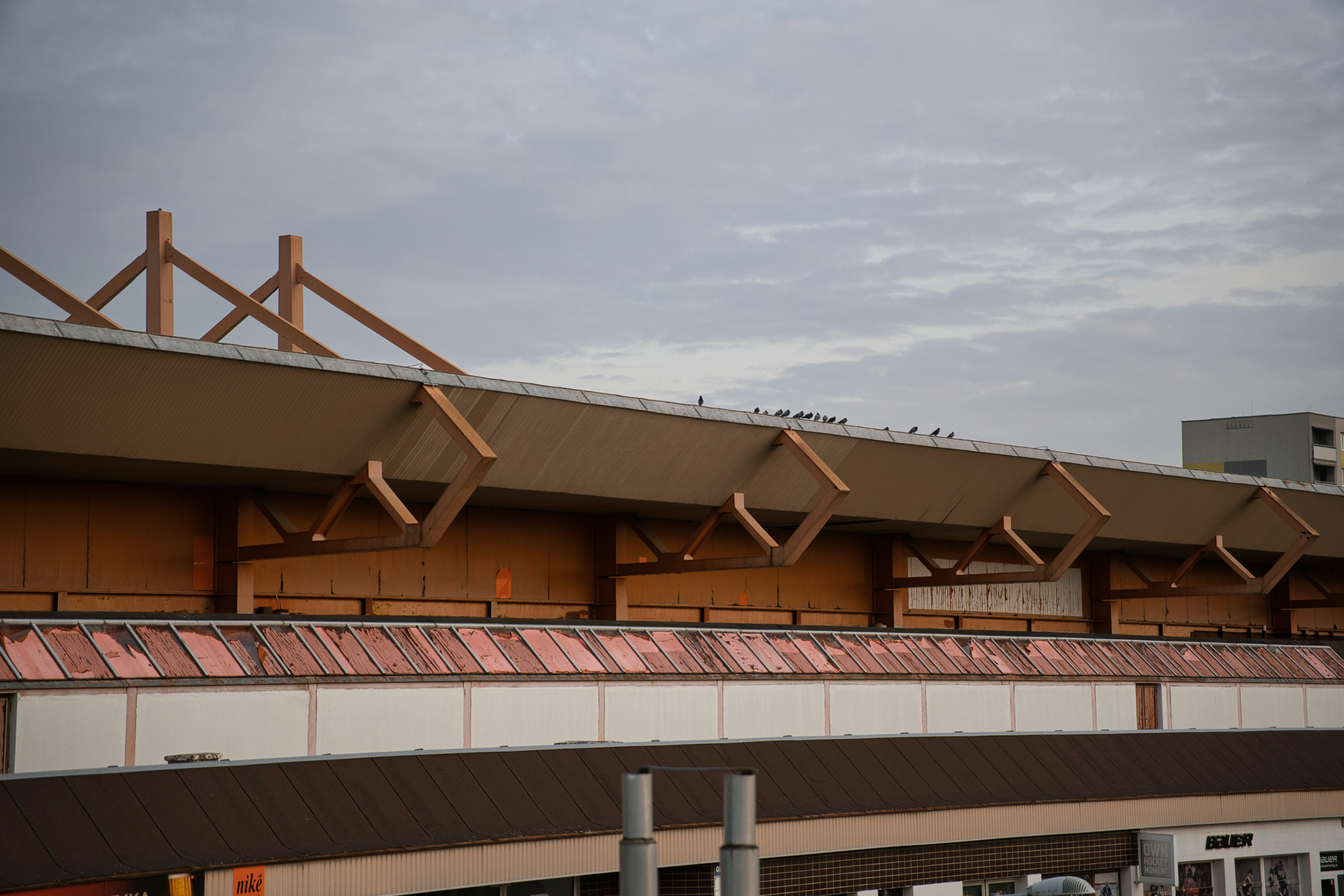 commercial building roof