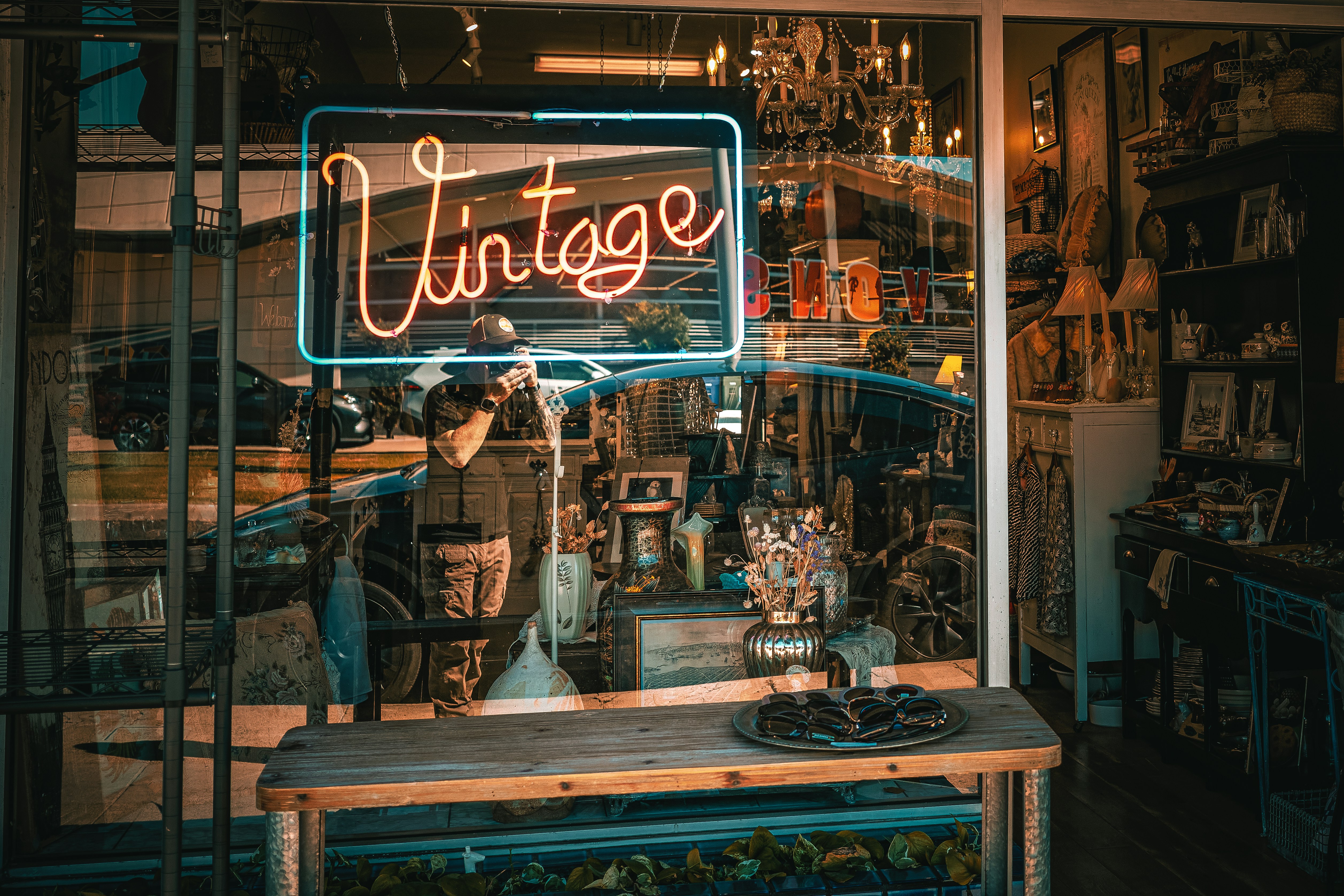 10 VistaPrint Items Worth Buying with a 30% Coupon (Gifts & Business Essentials)