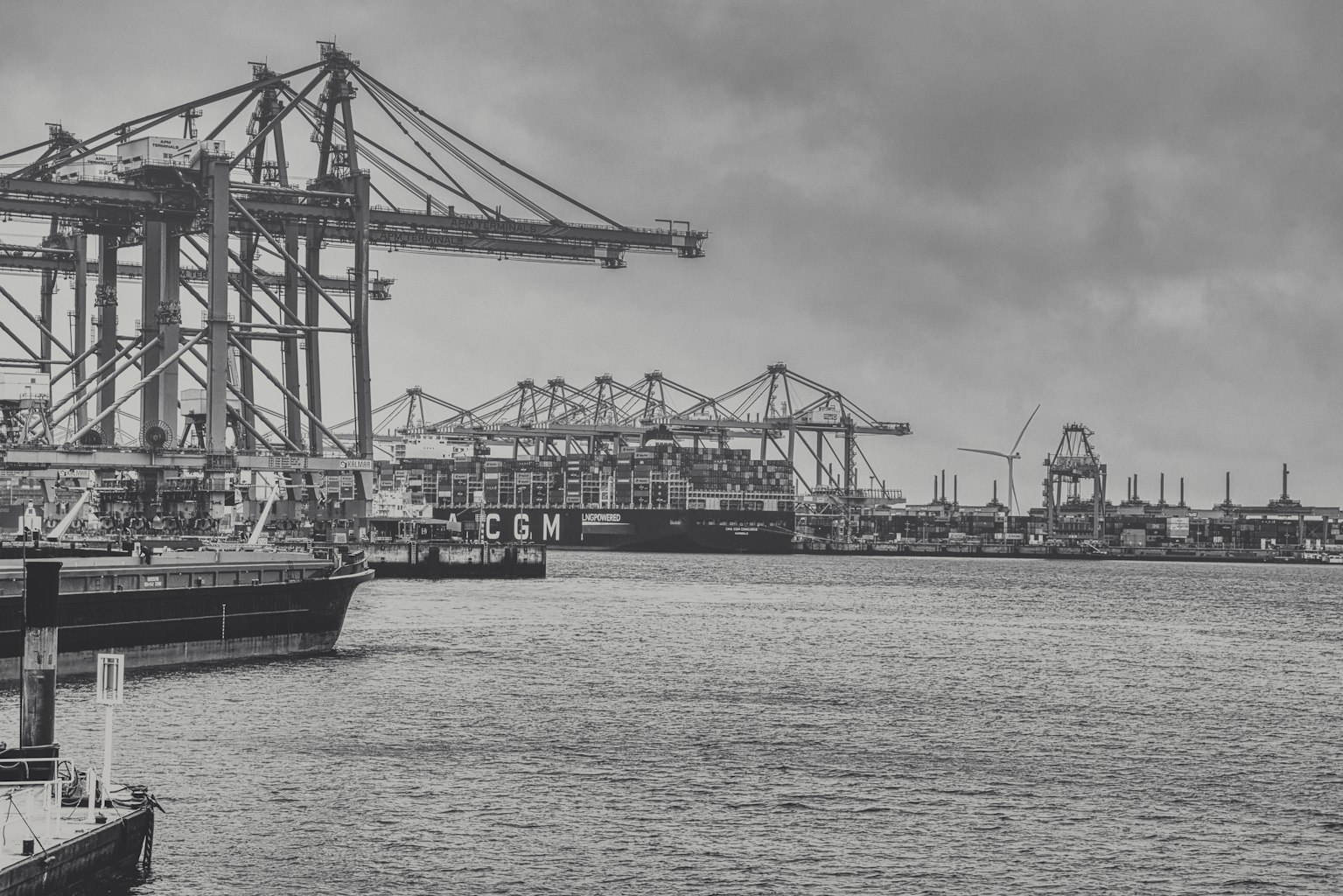 How Harbor Infrastructure Created Commercial Value
